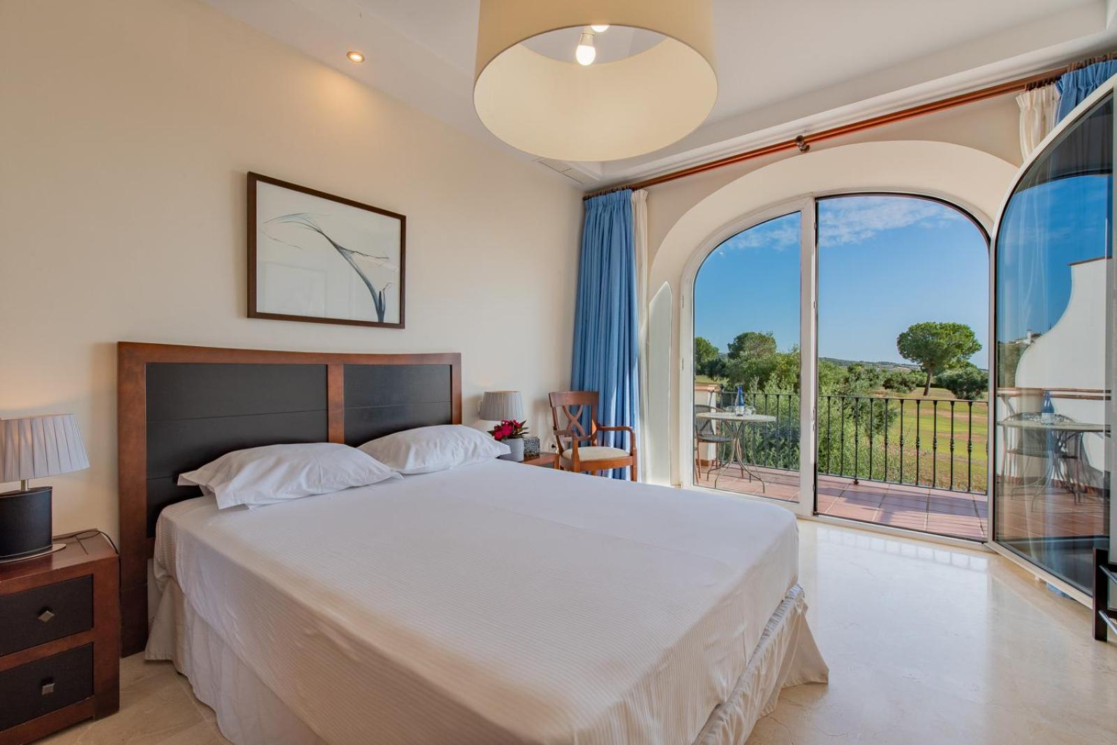 Arcos Gardens Sol Rent Golf