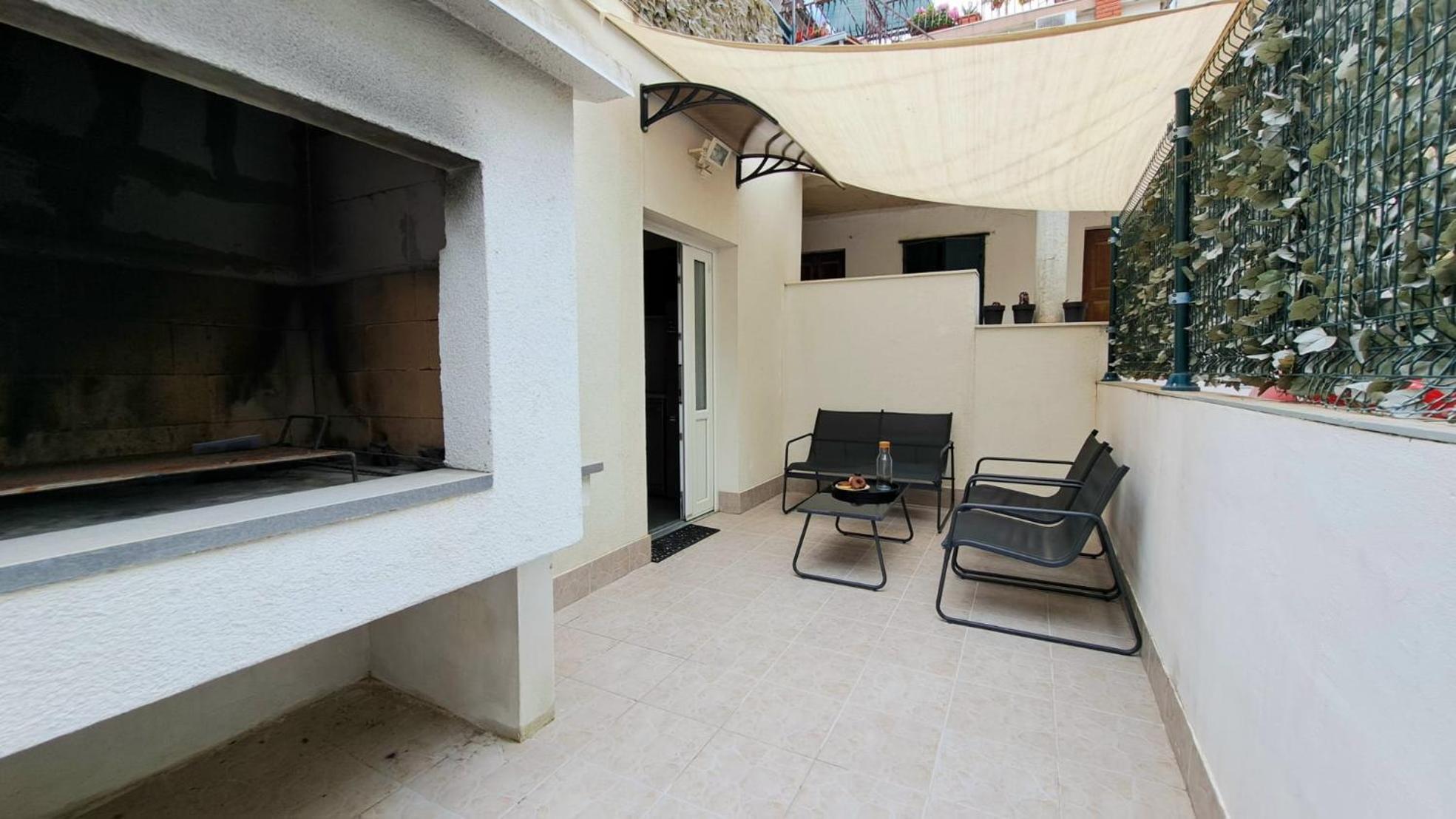 Center Apartment with Terrace and Free Parking view 2