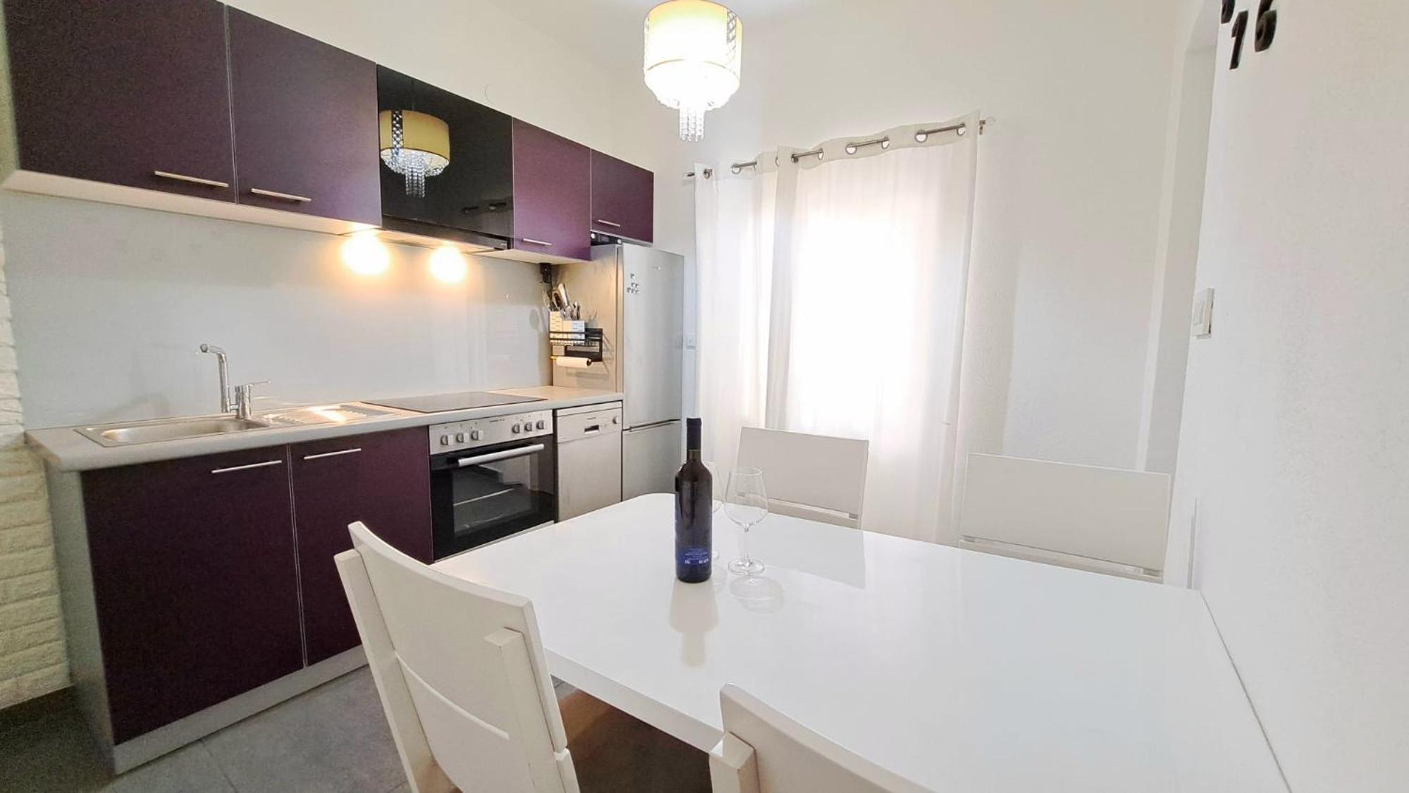 Center Apartment with Terrace and Free Parking view 5