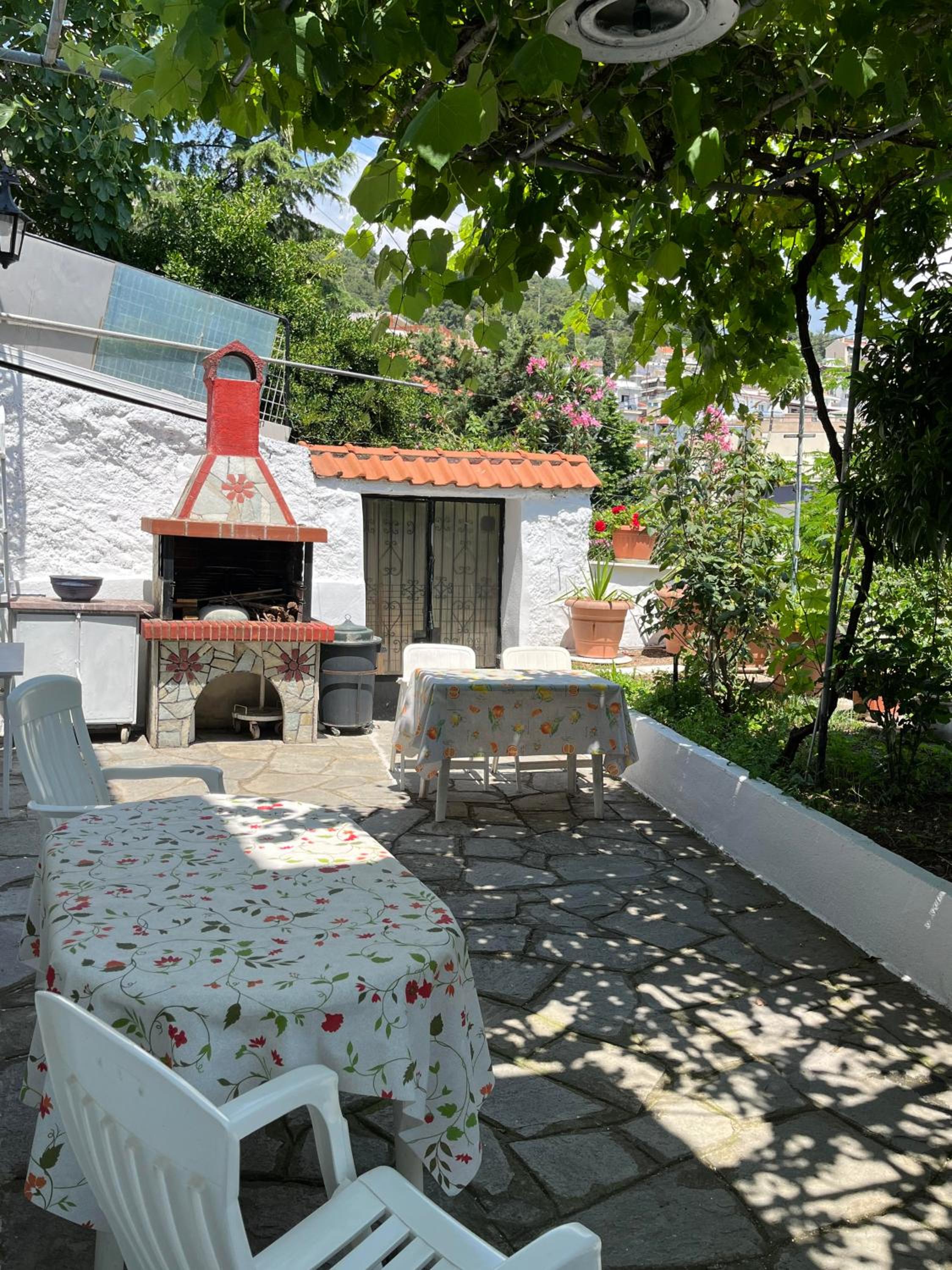 Vasilis Garden House