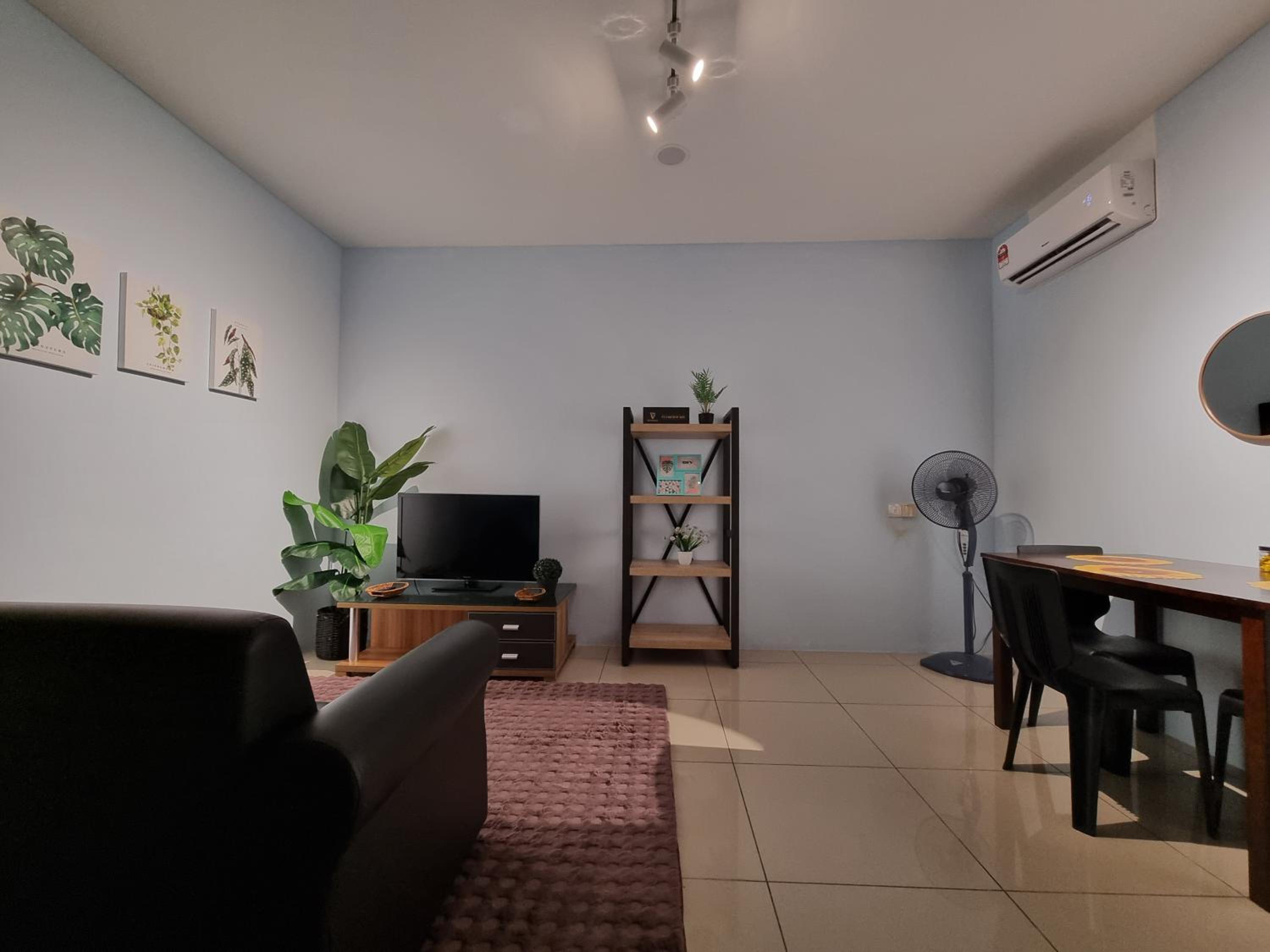 SERENE HEIGHTS ONE BEDROOM STUDIO photo 3
