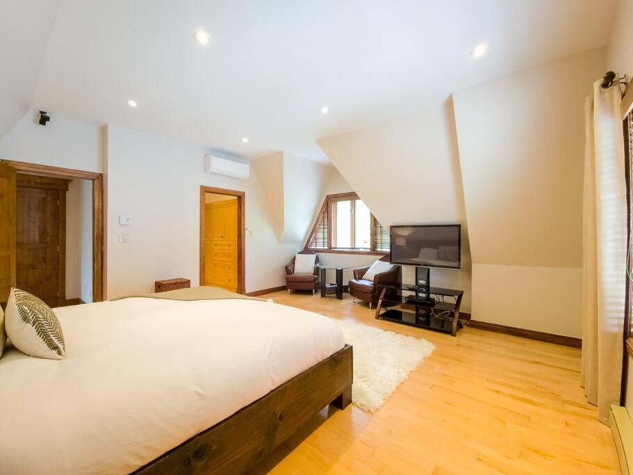 Tremblant Prestige - Plateau 202-5