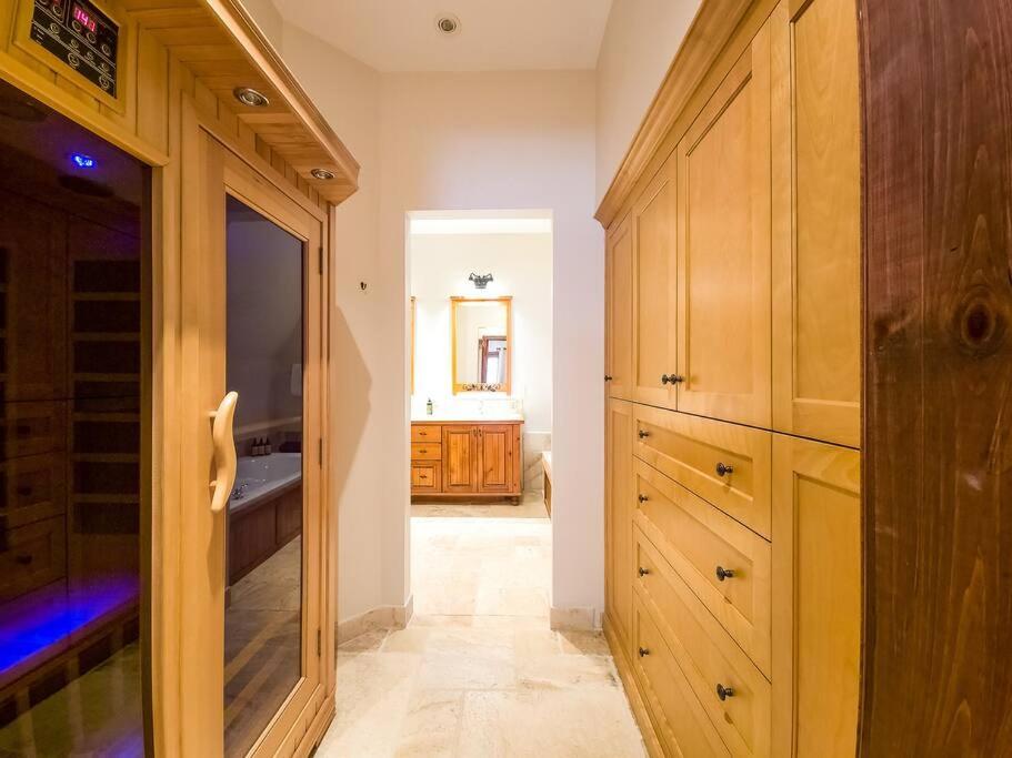 Tremblant Prestige - Plateau 202-5