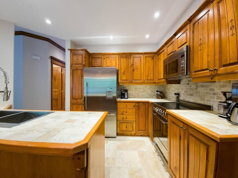 Tremblant Prestige - Plateau 202-5