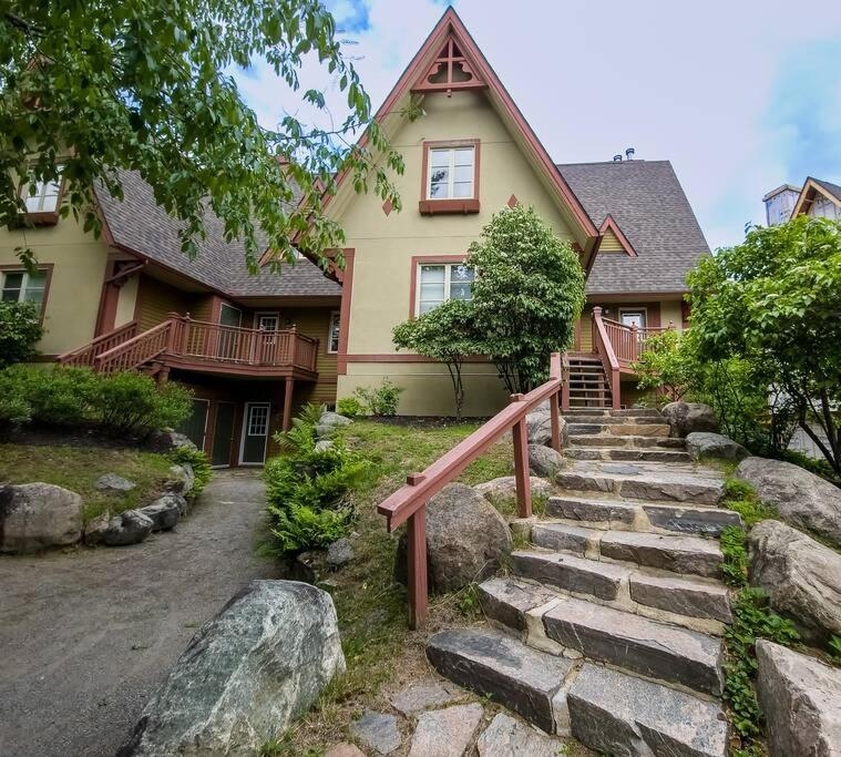Tremblant Prestige - Plateau 202-5