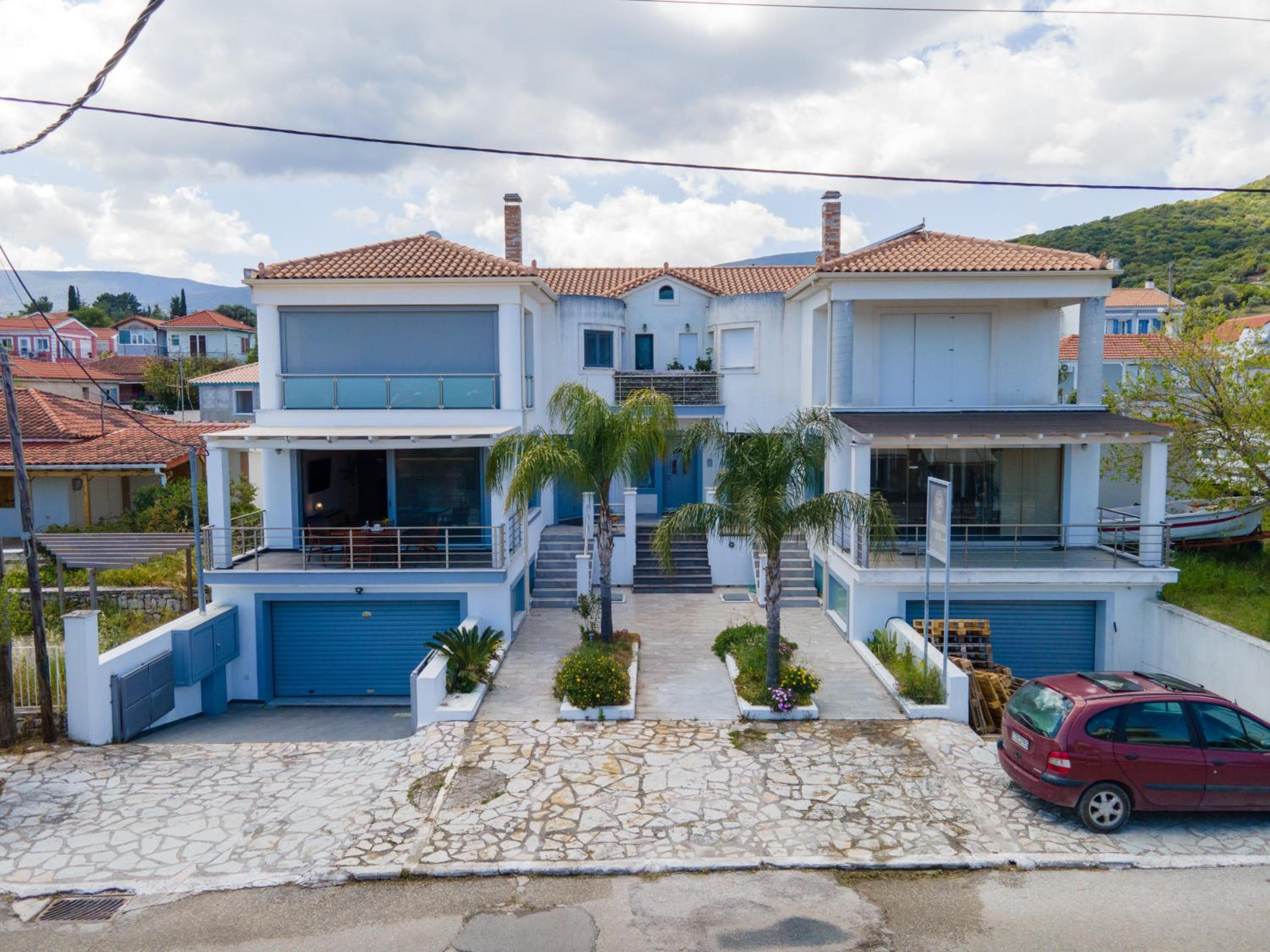 Maria Seaside Apartment view 3
