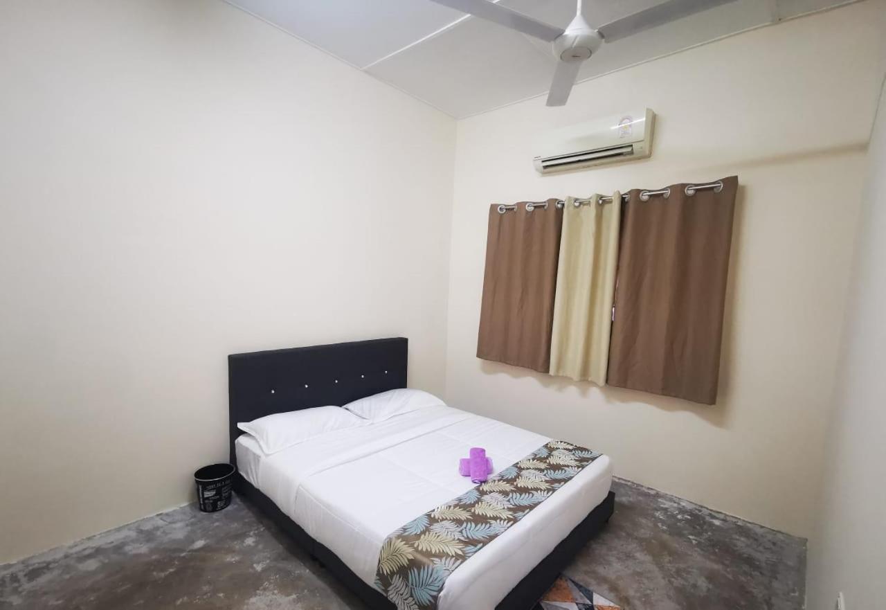 T&A JENJAROM HOMESTAY photo 4
