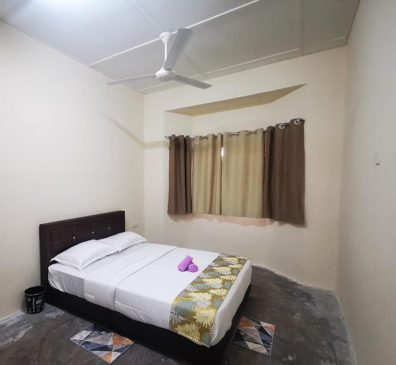 T&A JENJAROM HOMESTAY photo 2