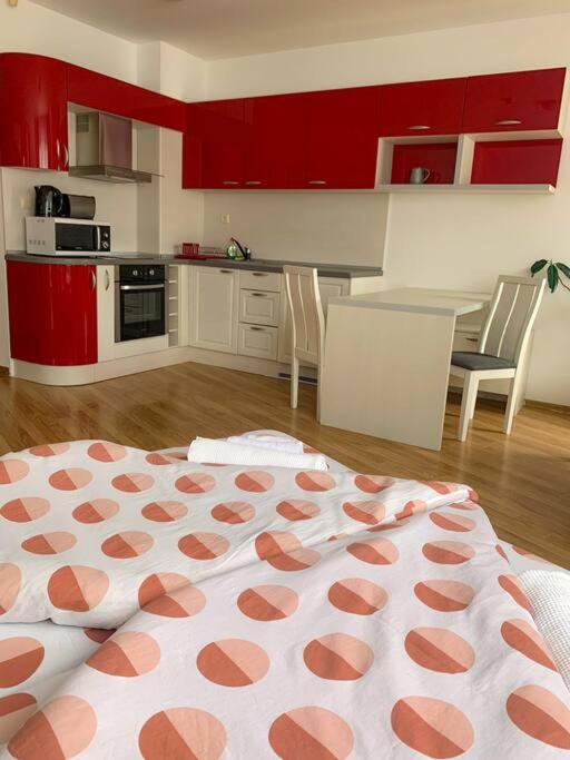 Cozy Rila Park Apartments