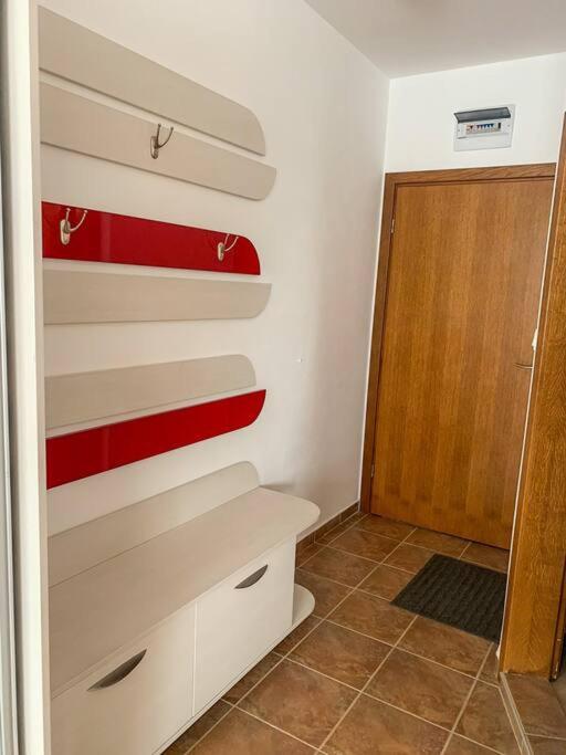 Cozy Rila Park Apartments