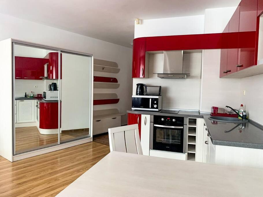 Cozy Rila Park Apartments