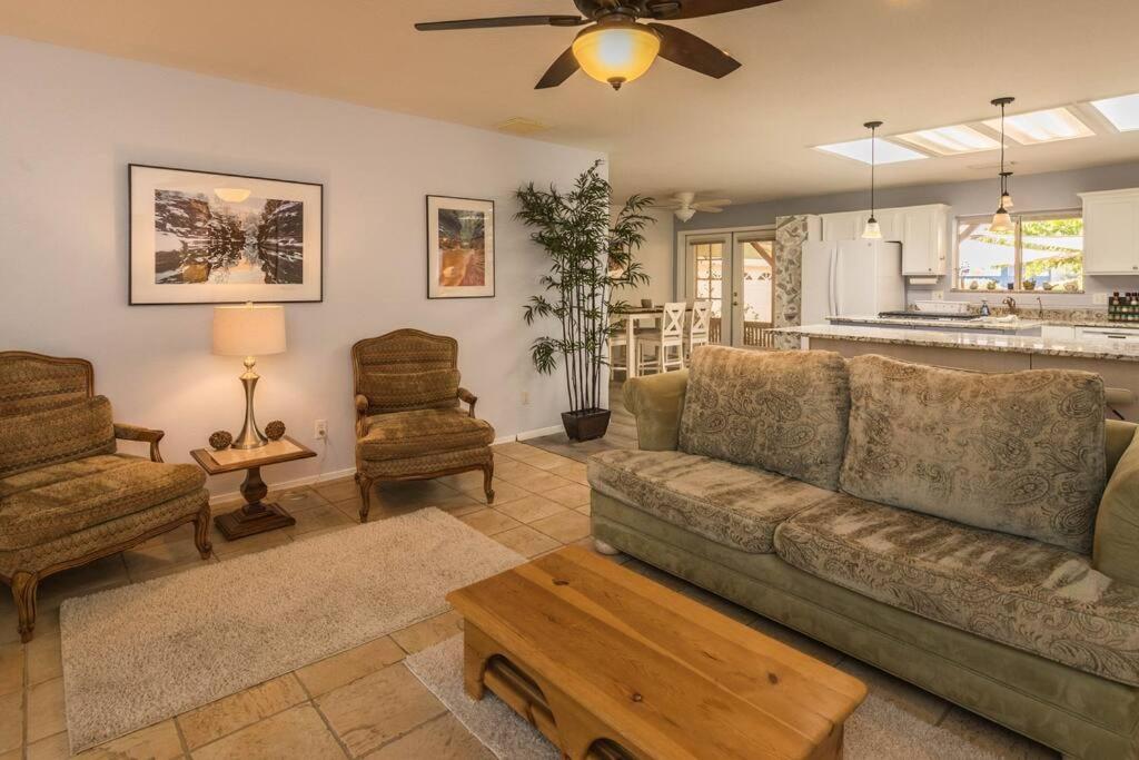 Kapila Gardens Family Retreat w/ private pool