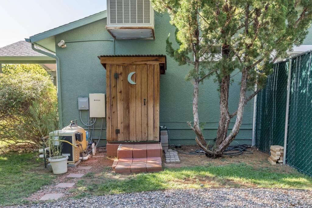 Kapila Gardens Family Retreat w/ private pool