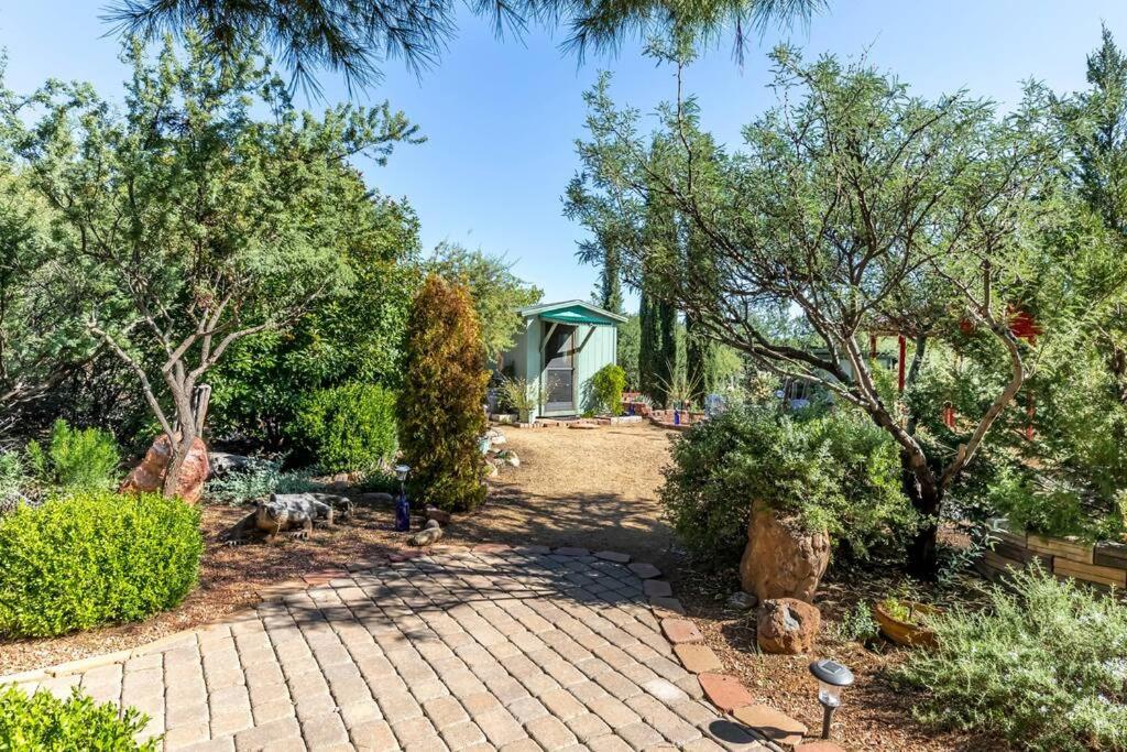 Kapila Gardens Family Retreat w/ private pool