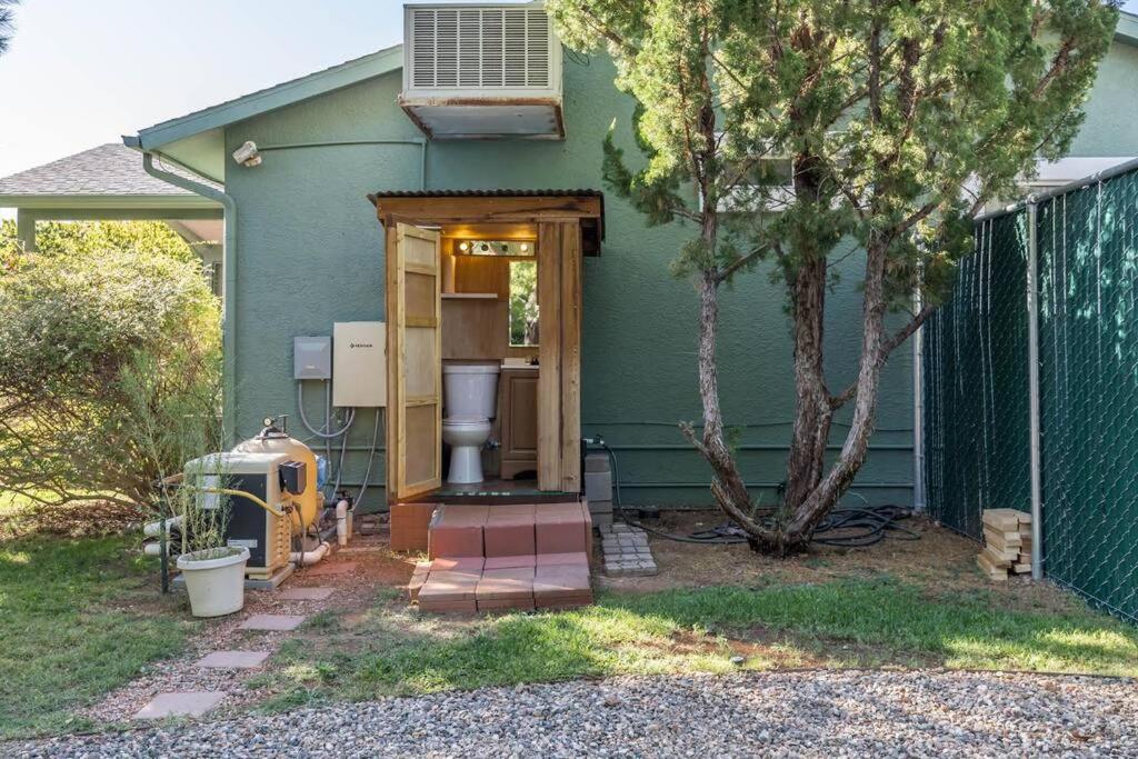 Kapila Gardens Family Retreat w/ private pool