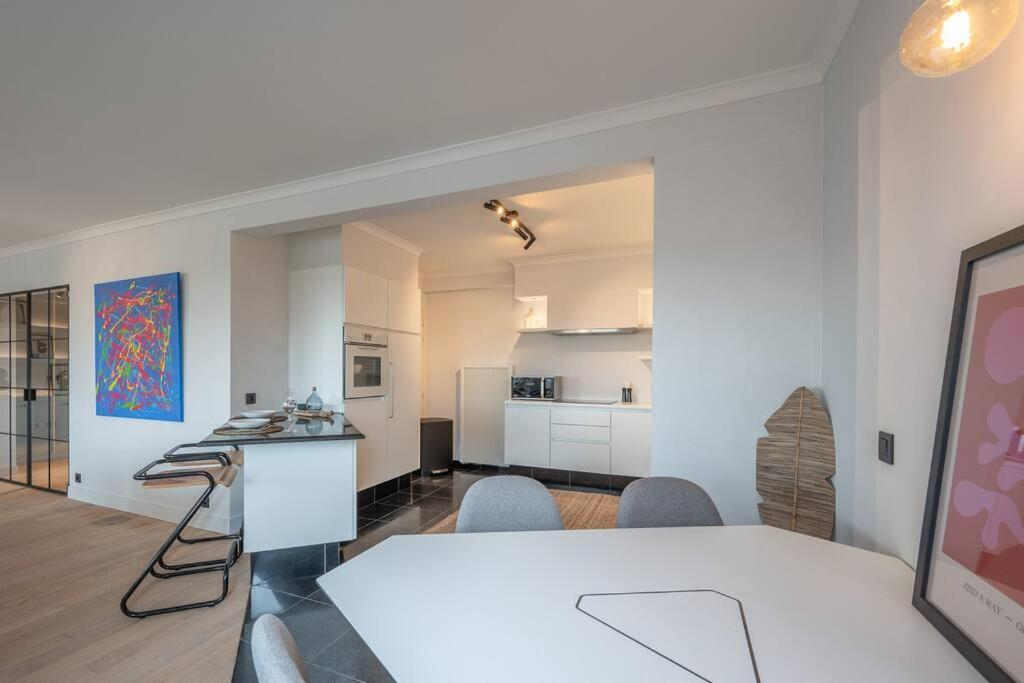 Morgenzon stijlvol appartement met garage, Knokke