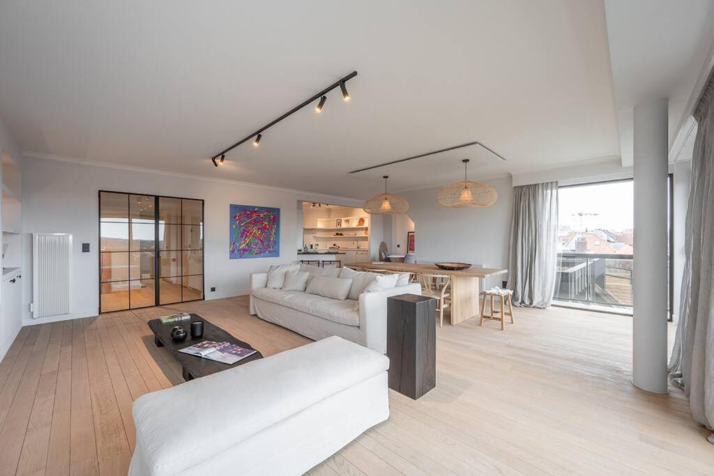 Morgenzon stijlvol appartement met garage, Knokke