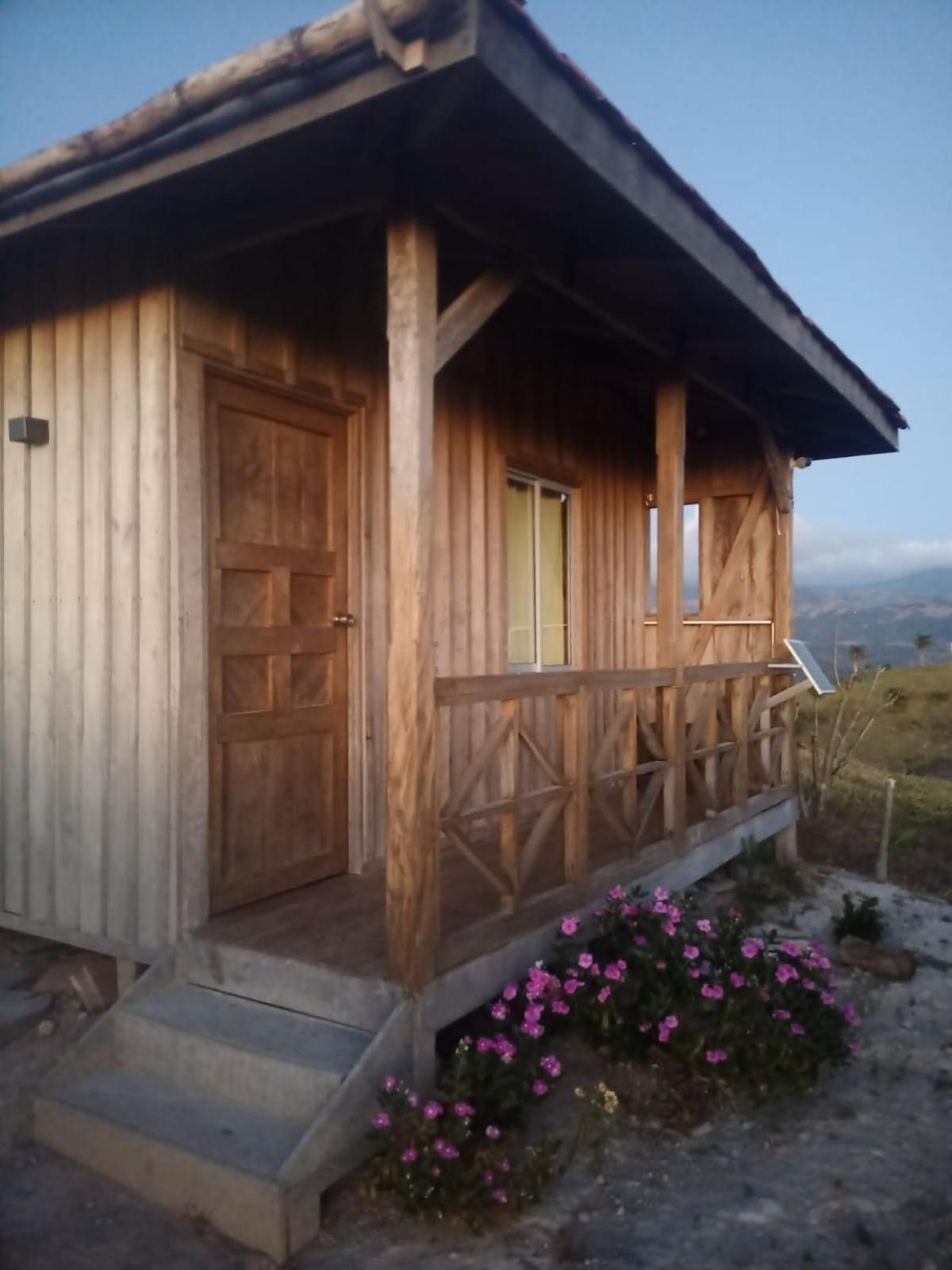 Sustainable, Off-Grid and Organic Cabins on a Farm in a Secluded Cloud Forest, Ultra Low Carbon Footprint, 4x4