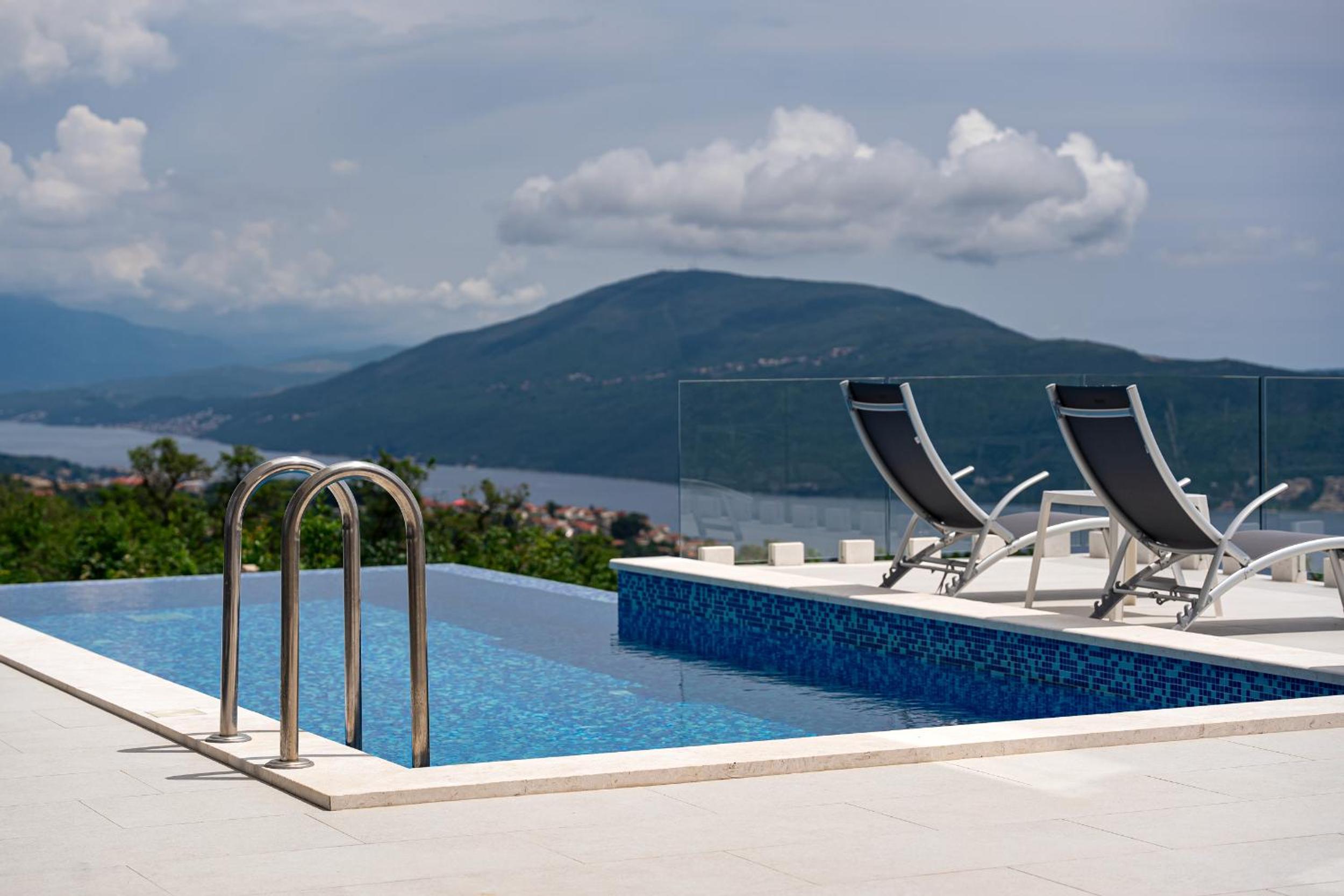 Villa Trebesin view 5