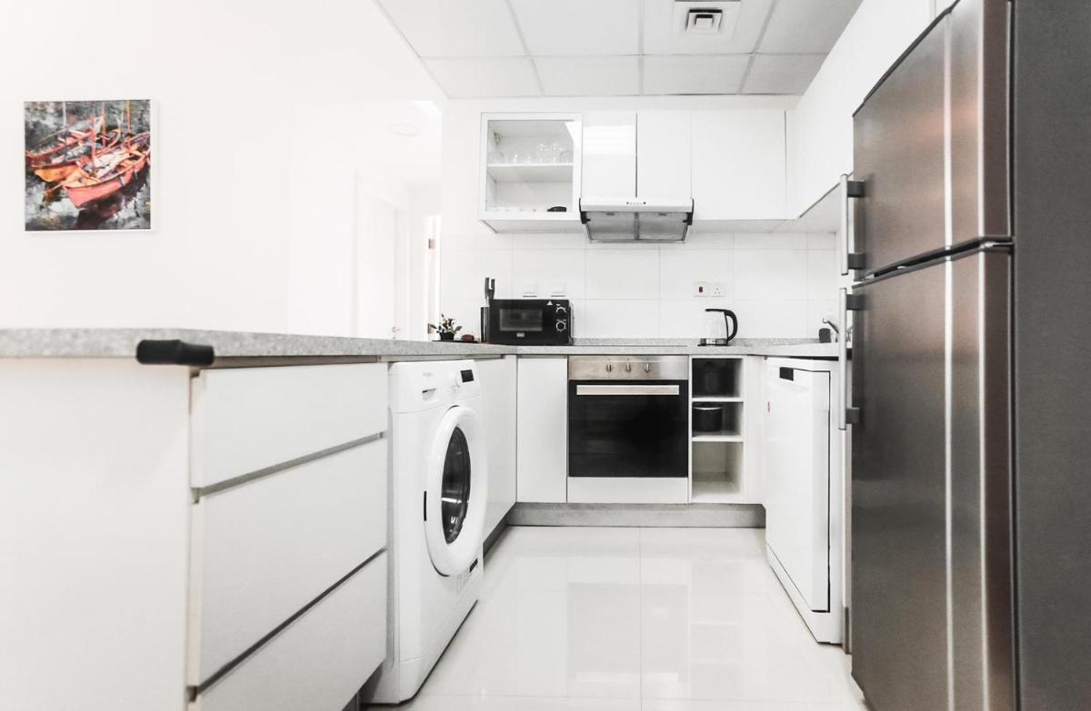 Dubai Marina Royal Premium Serviced Apartments Marina Wharf - KIDS STAY FREE