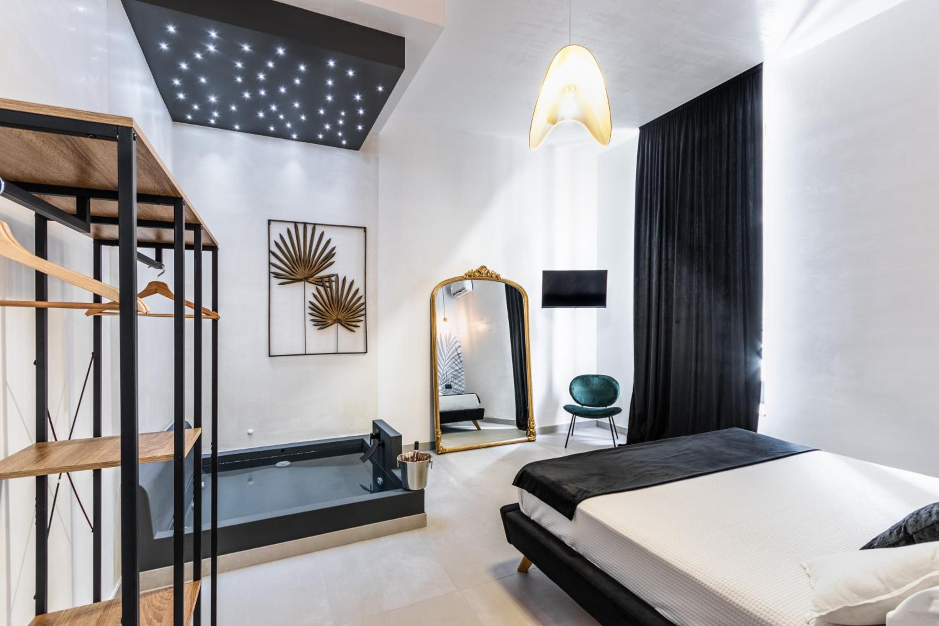 Lior Apartment