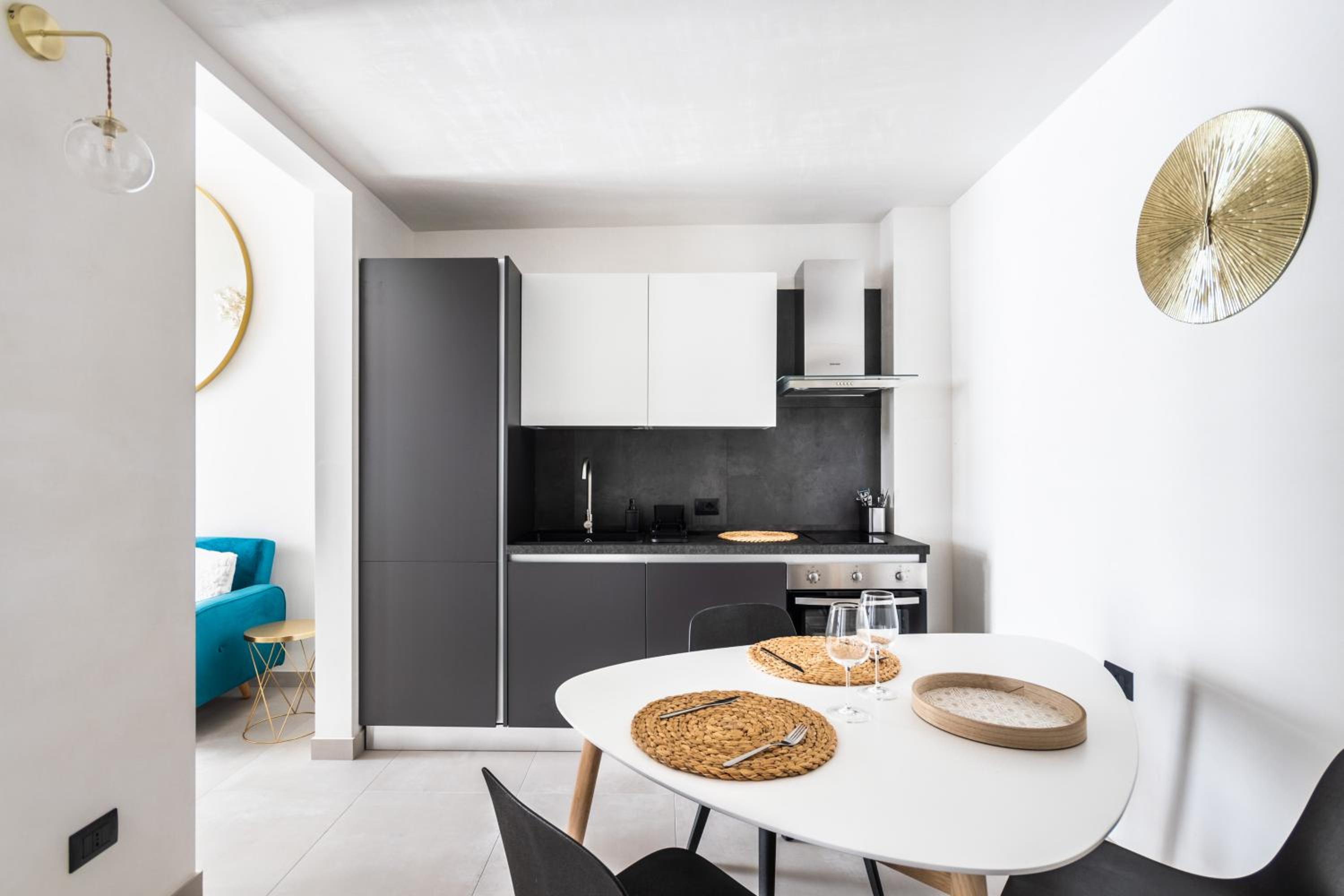 Lior Apartment