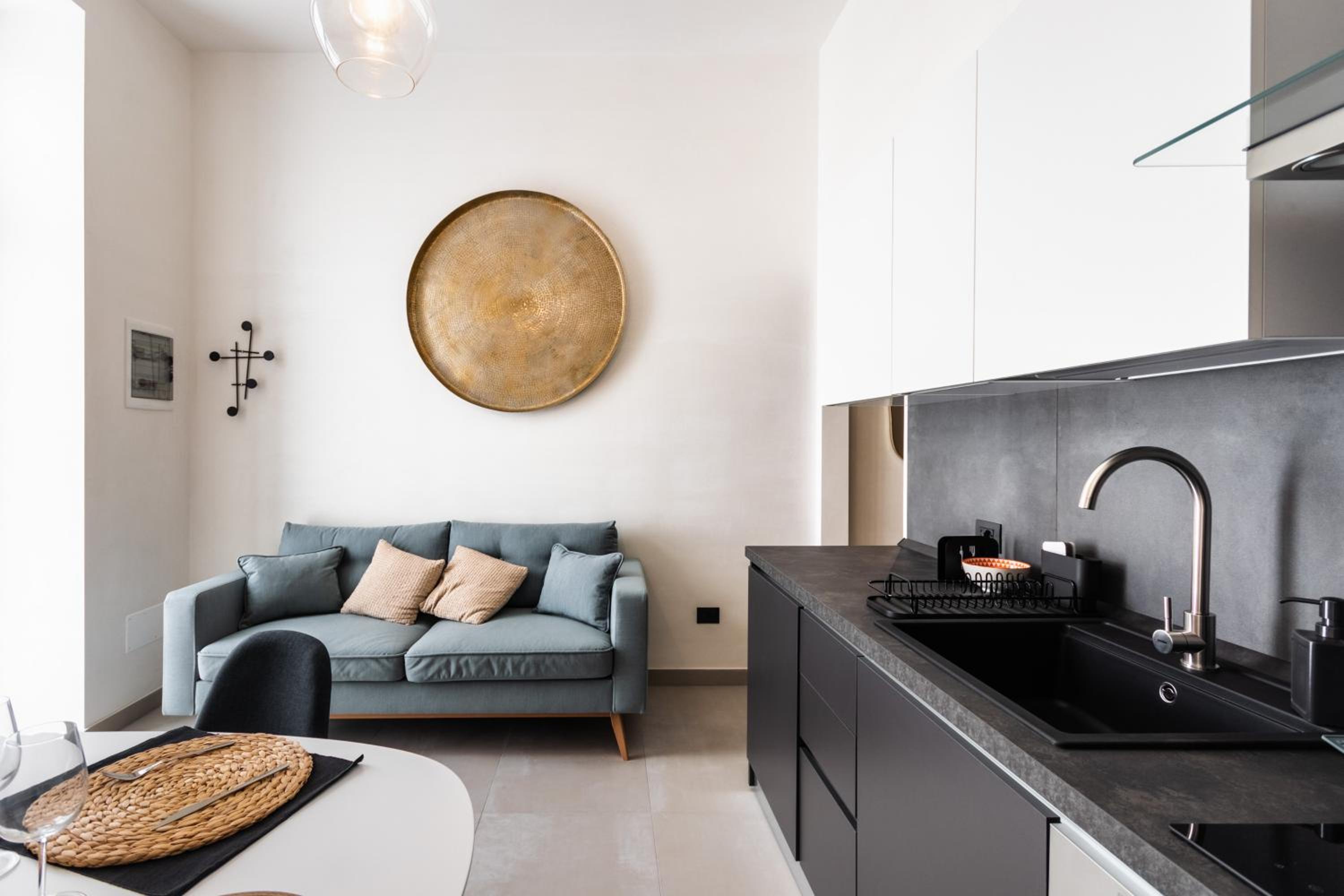 Lior Apartment