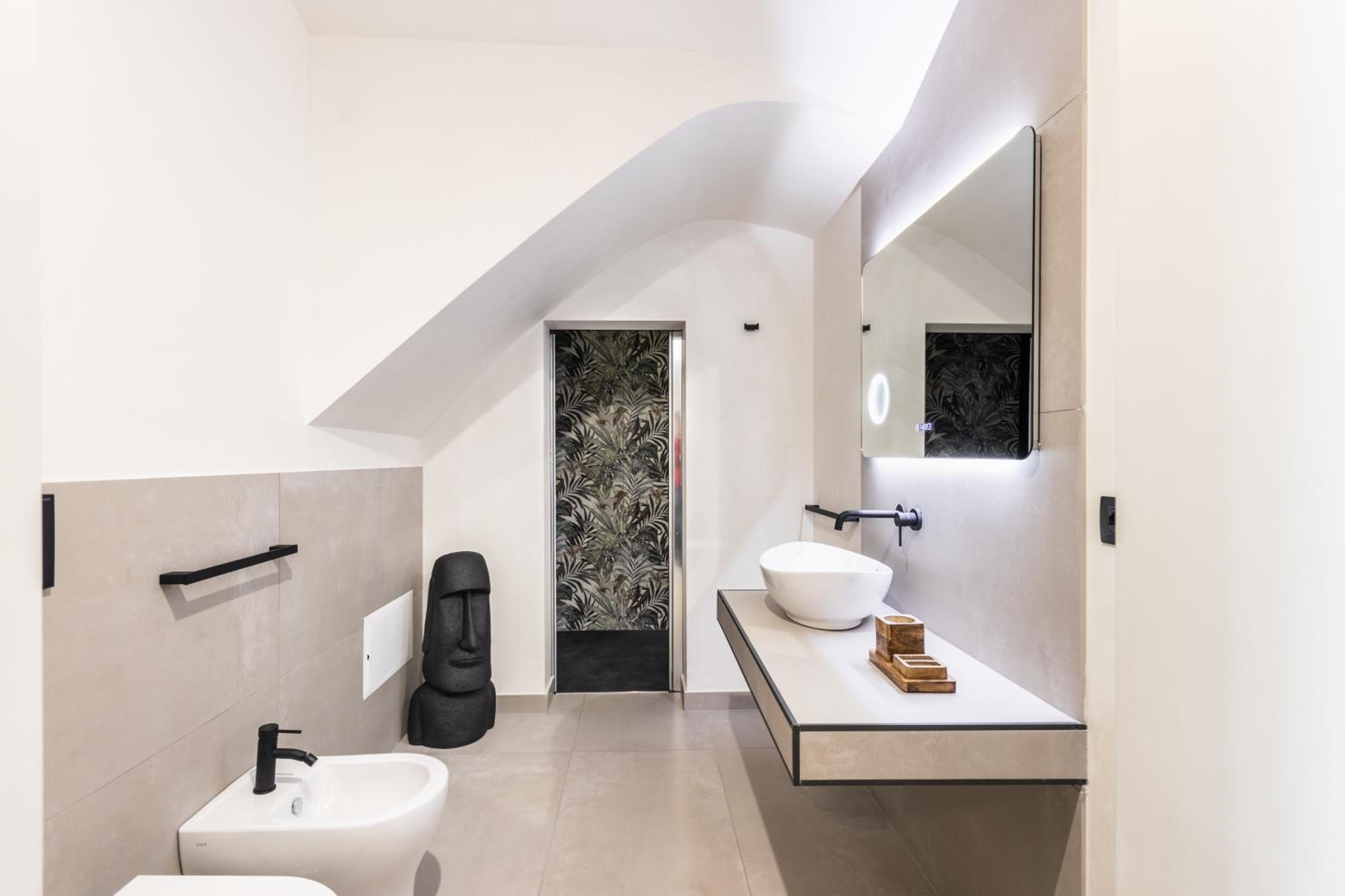Lior Apartment