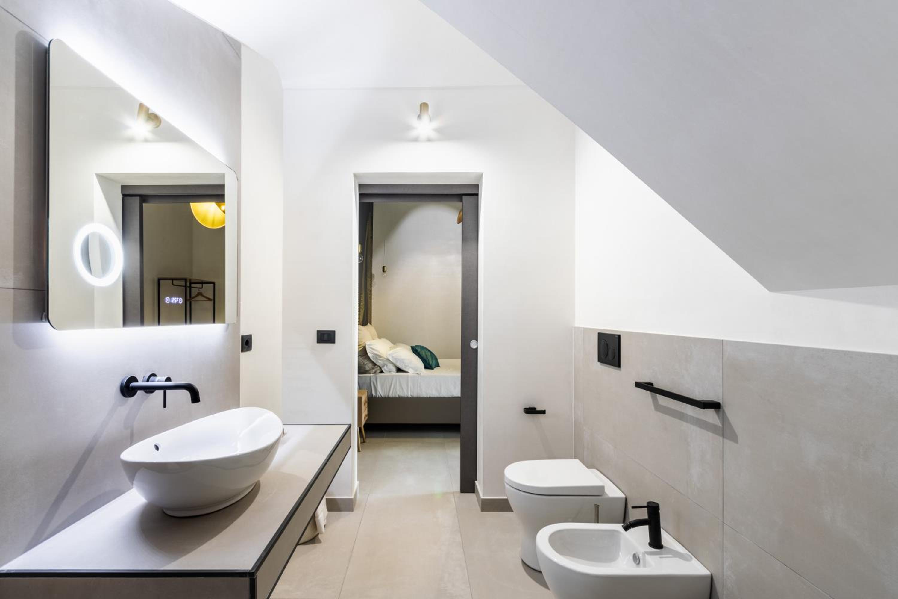 Lior Apartment
