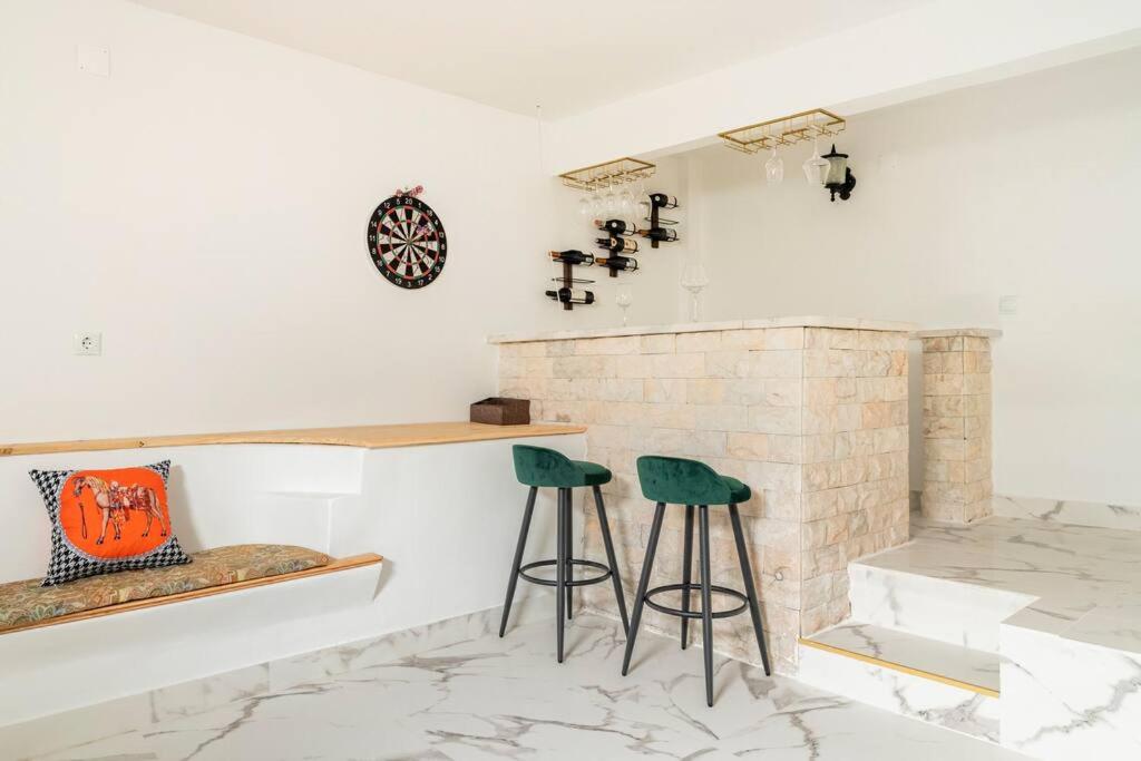 Cascais Garden Villa