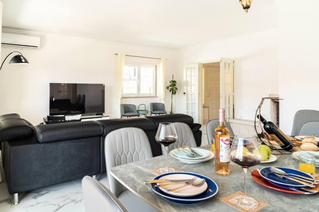 Cascais Garden Villa