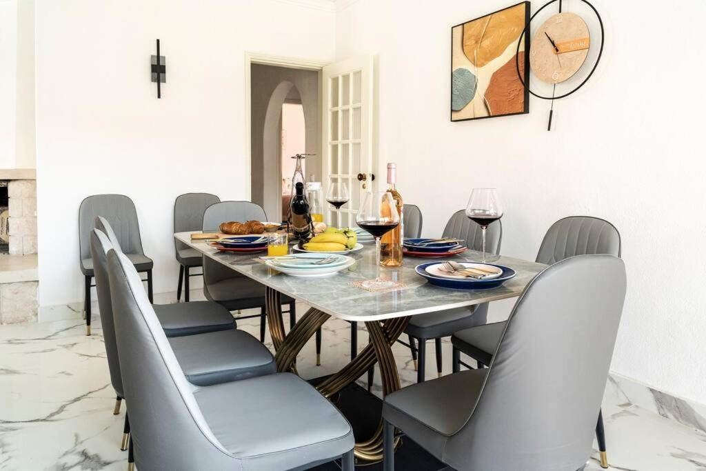 Cascais Garden Villa