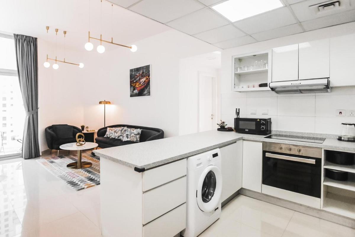 Dubai Marina Royal Premium Serviced Apartments Marina Wharf - KIDS STAY FREE