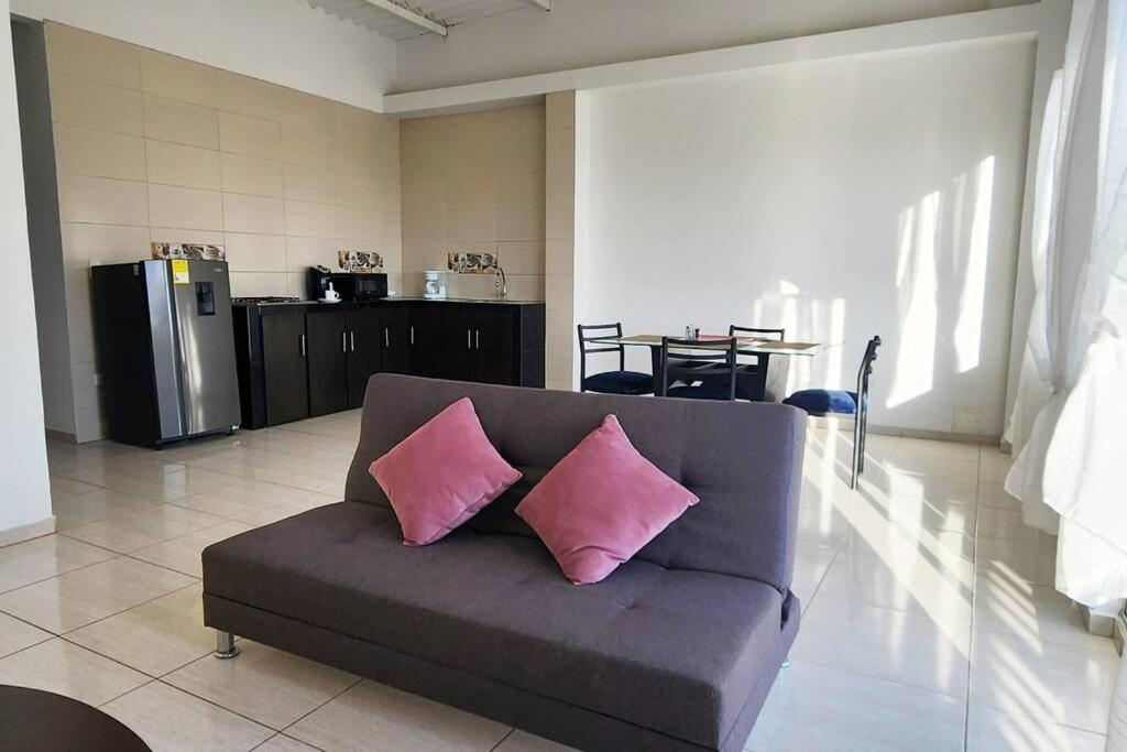 Hermoso Apartamento en Mesitas de El Colegio