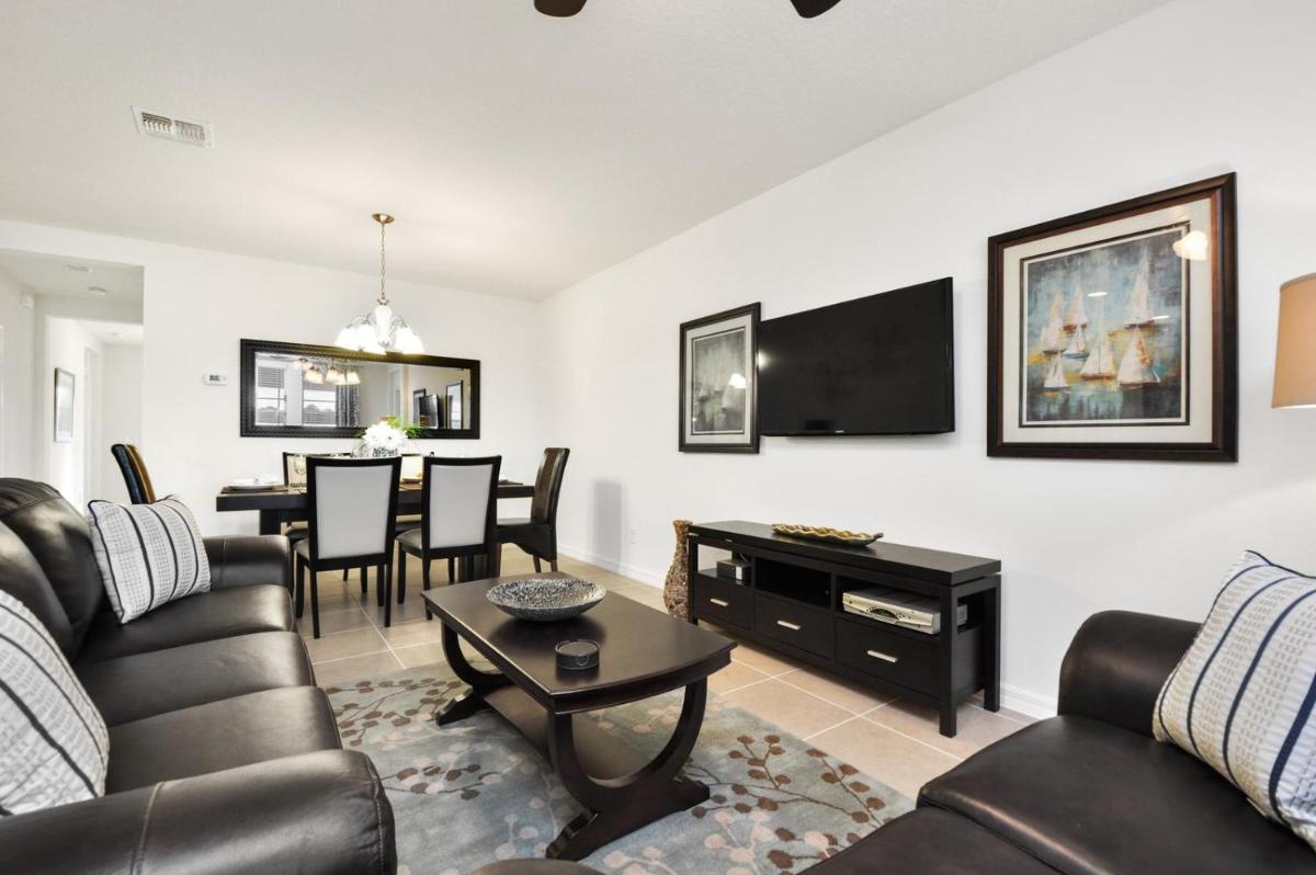 1303YC - West Haven Gated Community home view 4