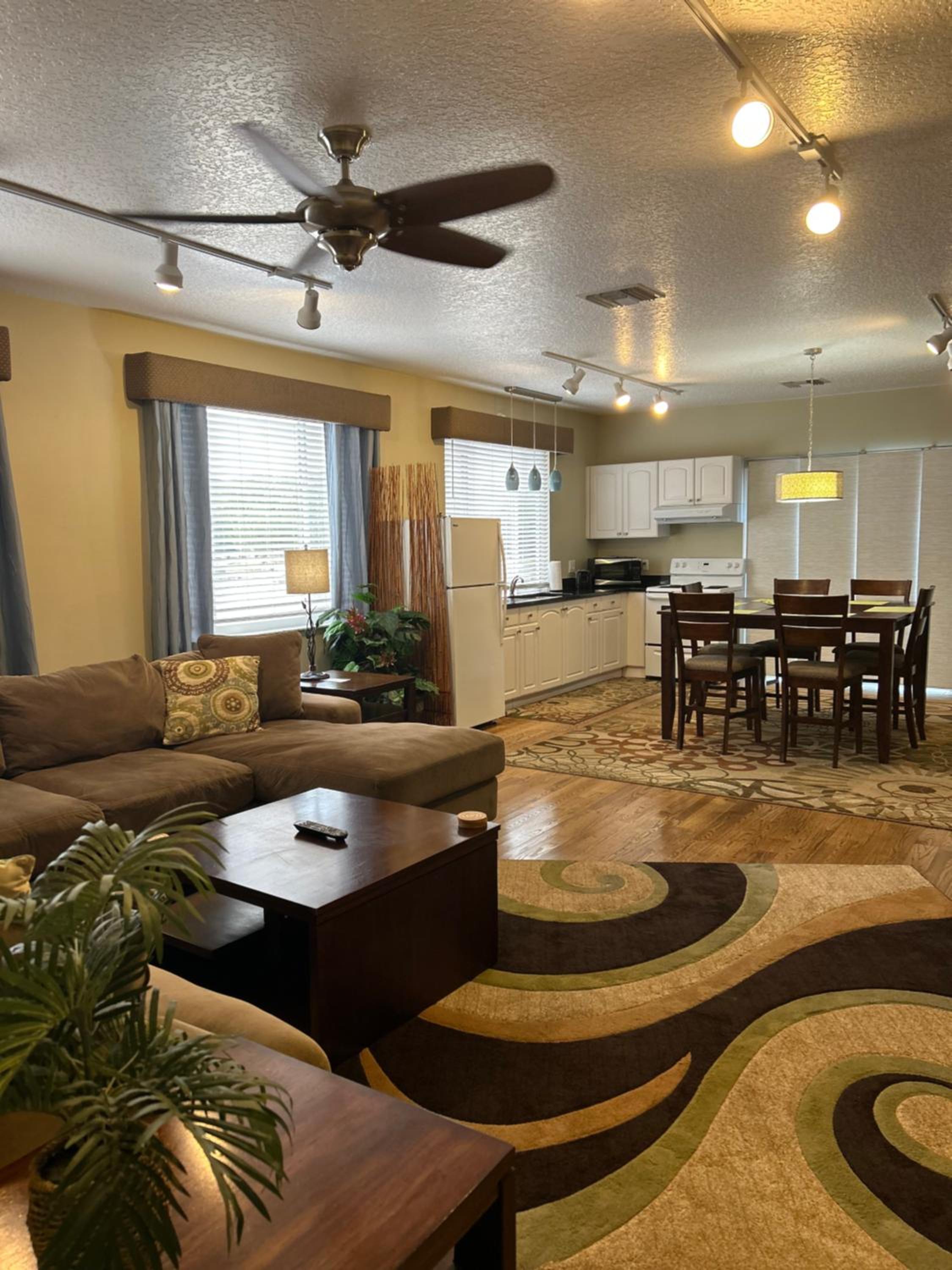 Hontoon Landing Resort & Marina