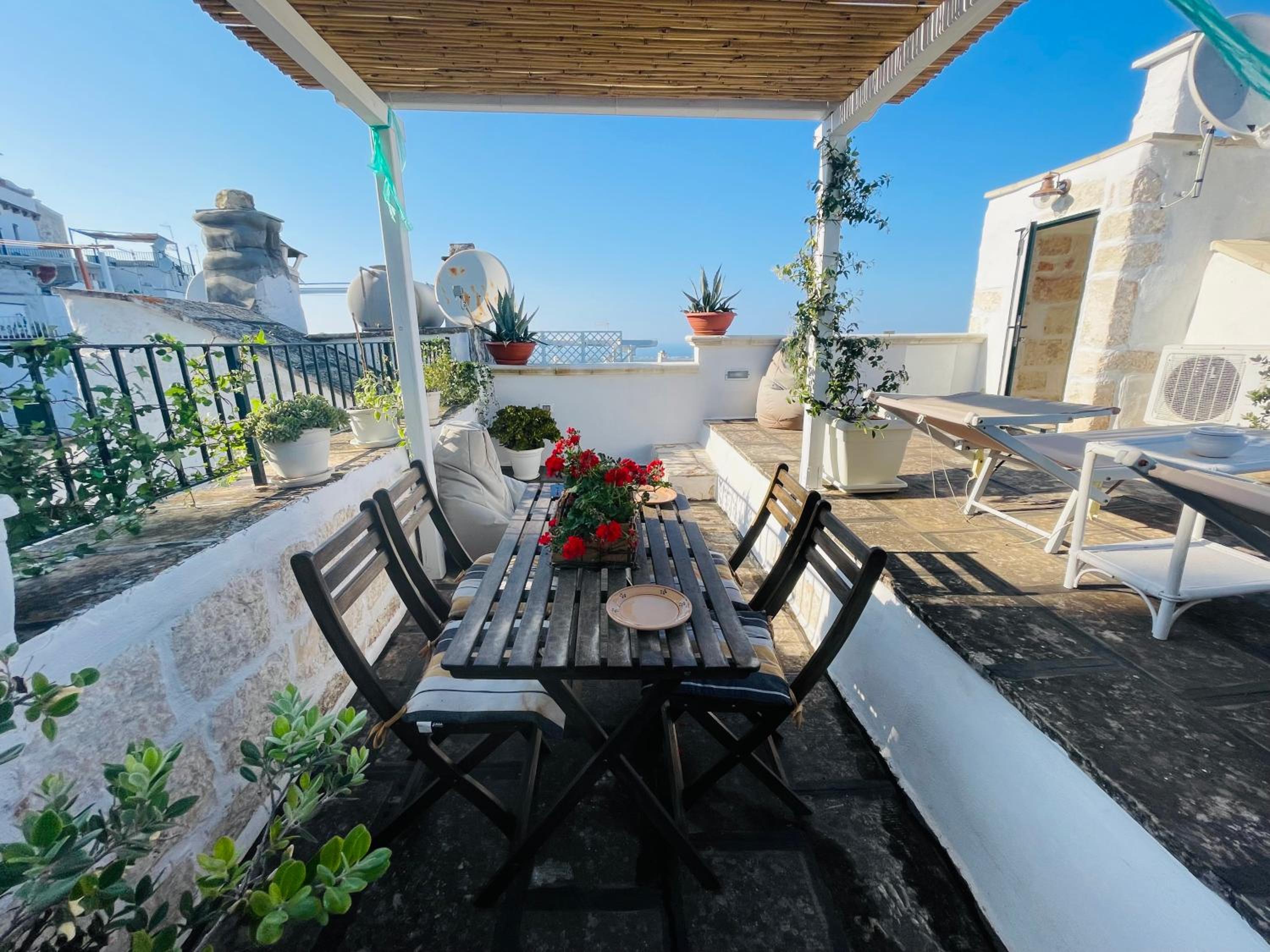 WHITE STONE- La Terrazza photo 2