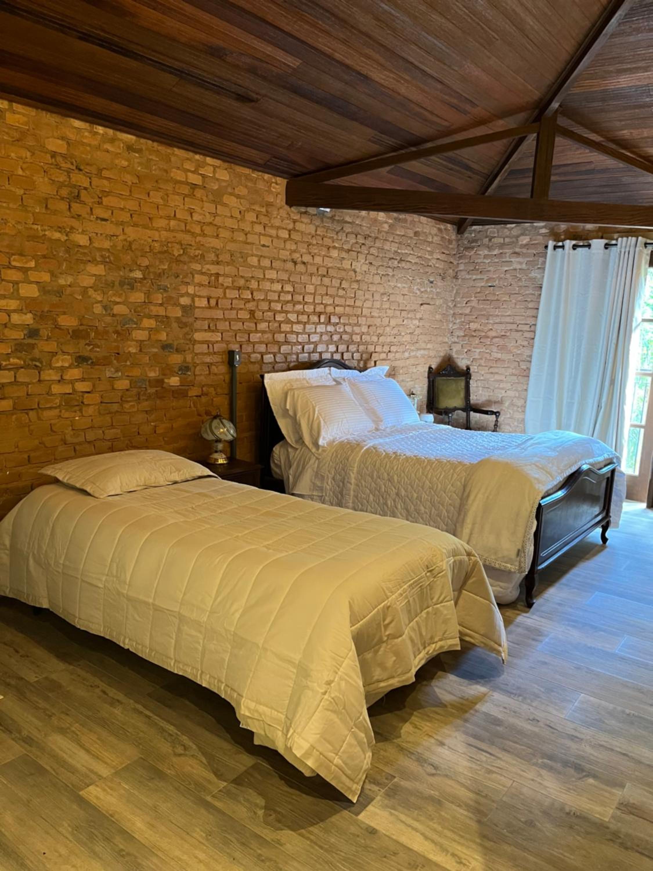 Vila Adega Maravilha