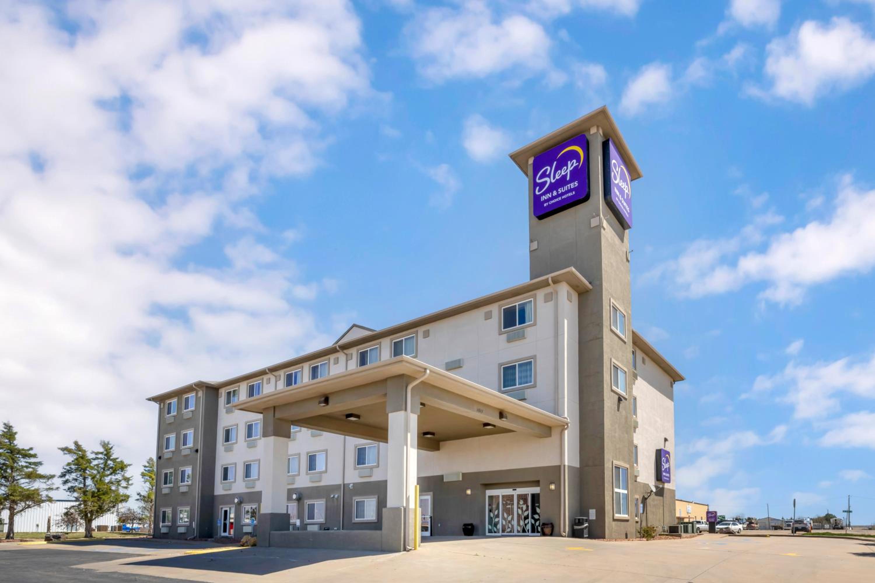 Hays Vacations - Sleep Inn  Suites Hays I-70 - Property Image 6