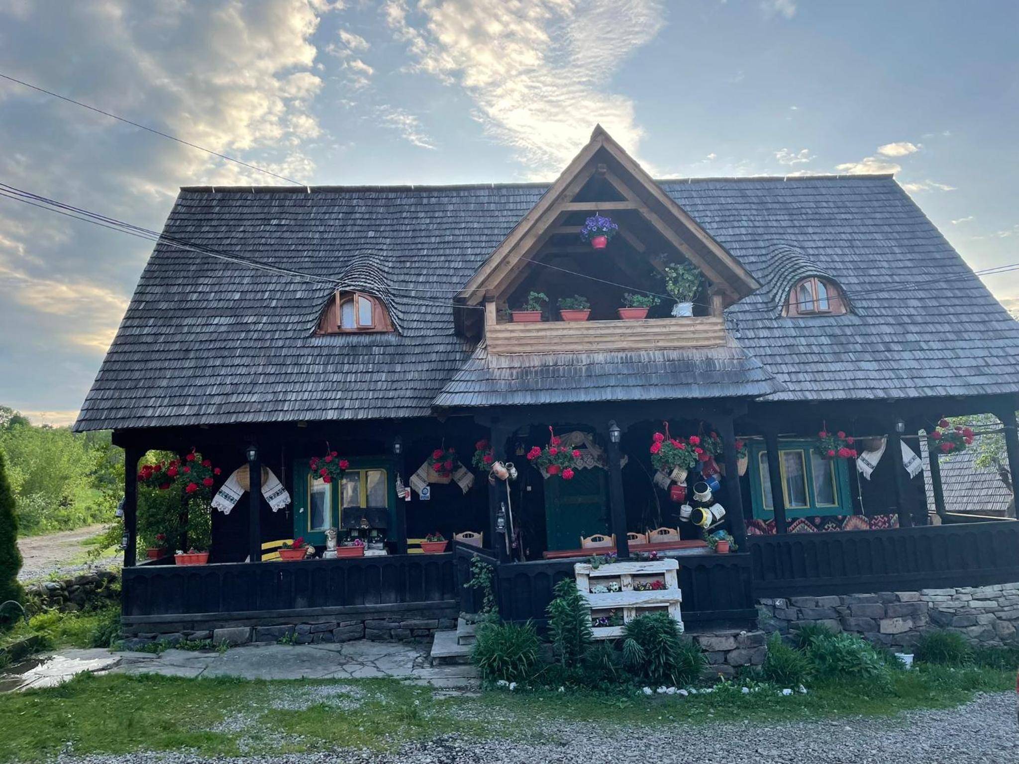 Complex Traditional Căsuța Bunicilor-Breb