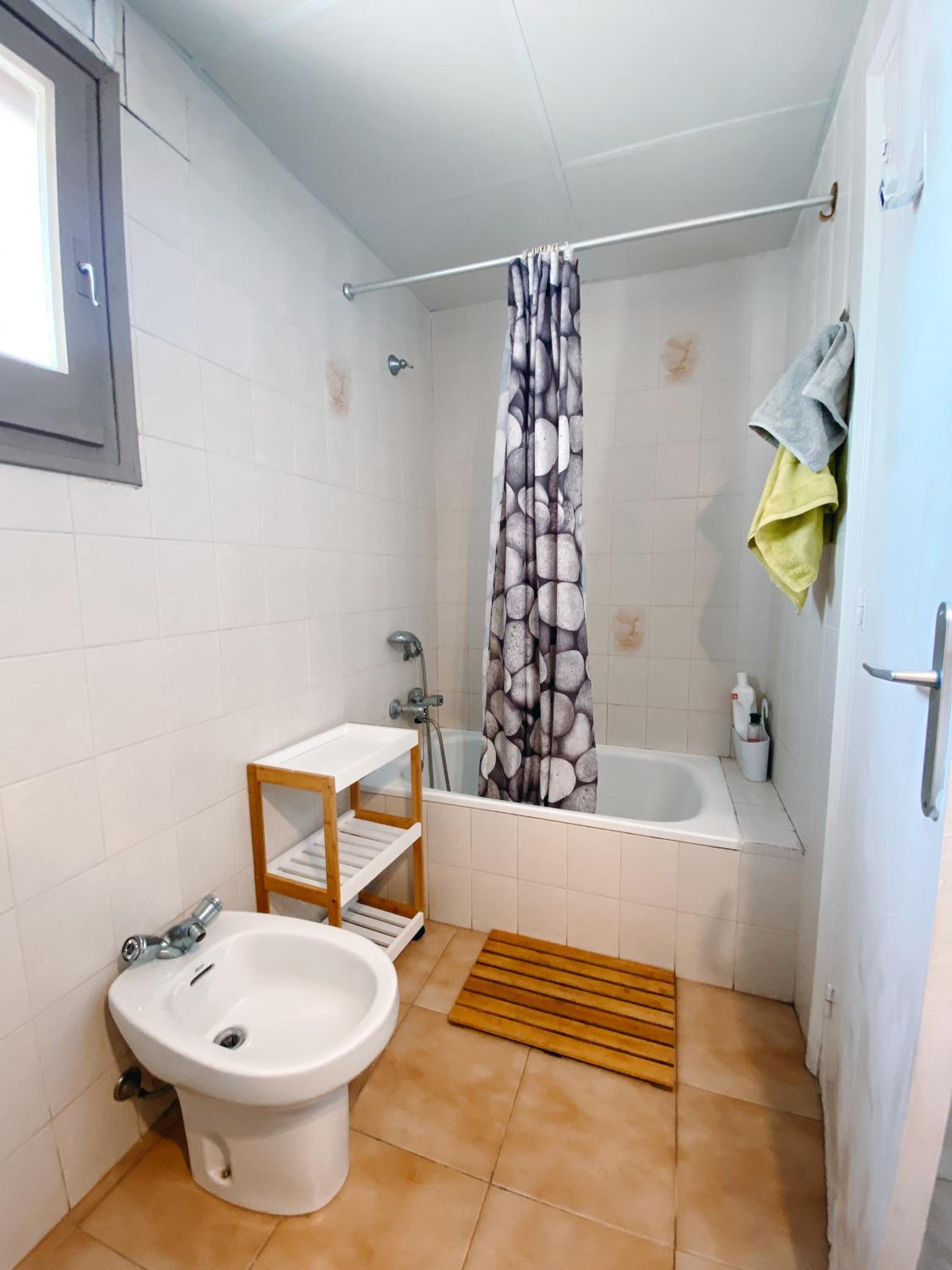Apartamento en Torre Valentina con vista al mar