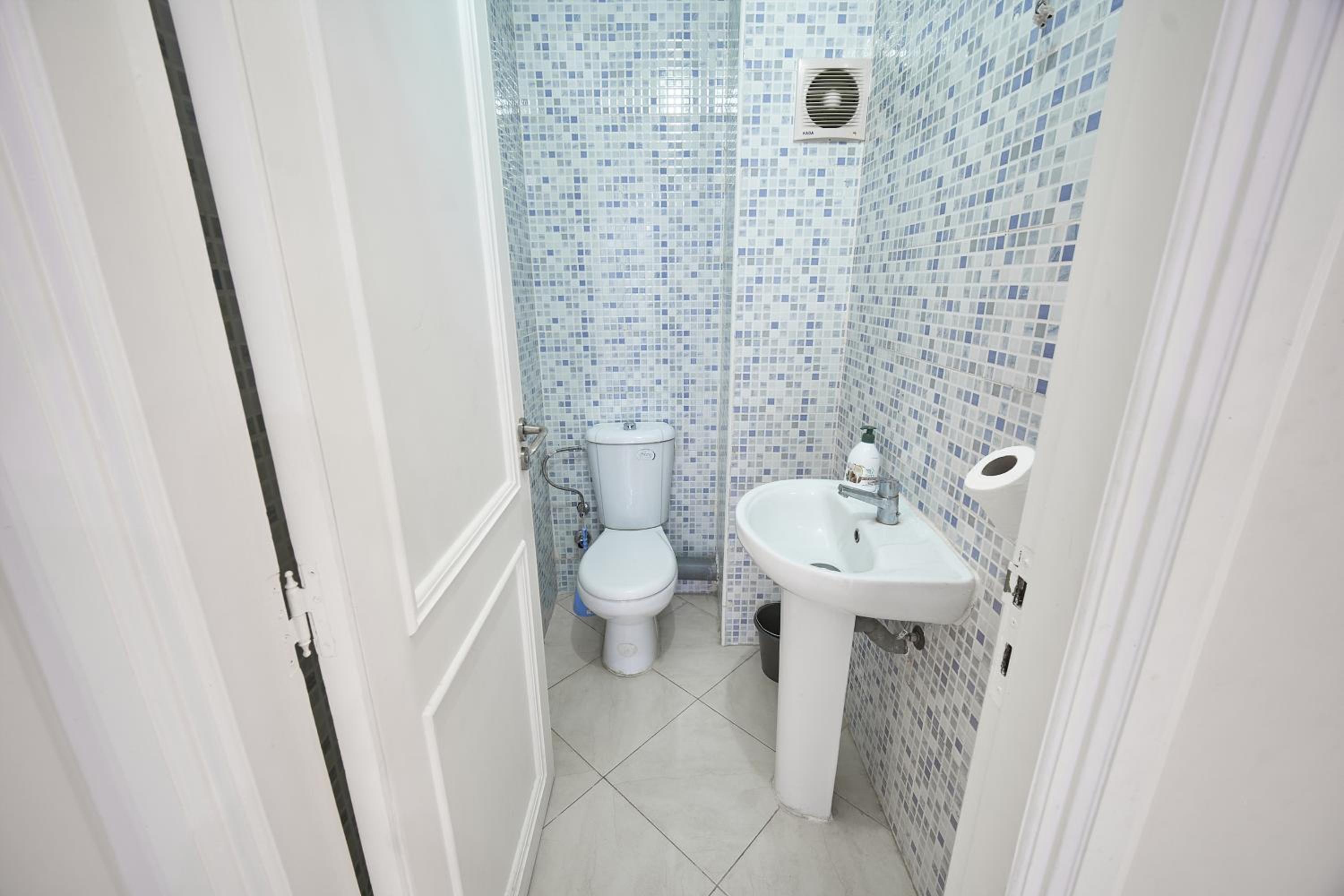 Apartment for rent with 3 bedrooms view 3