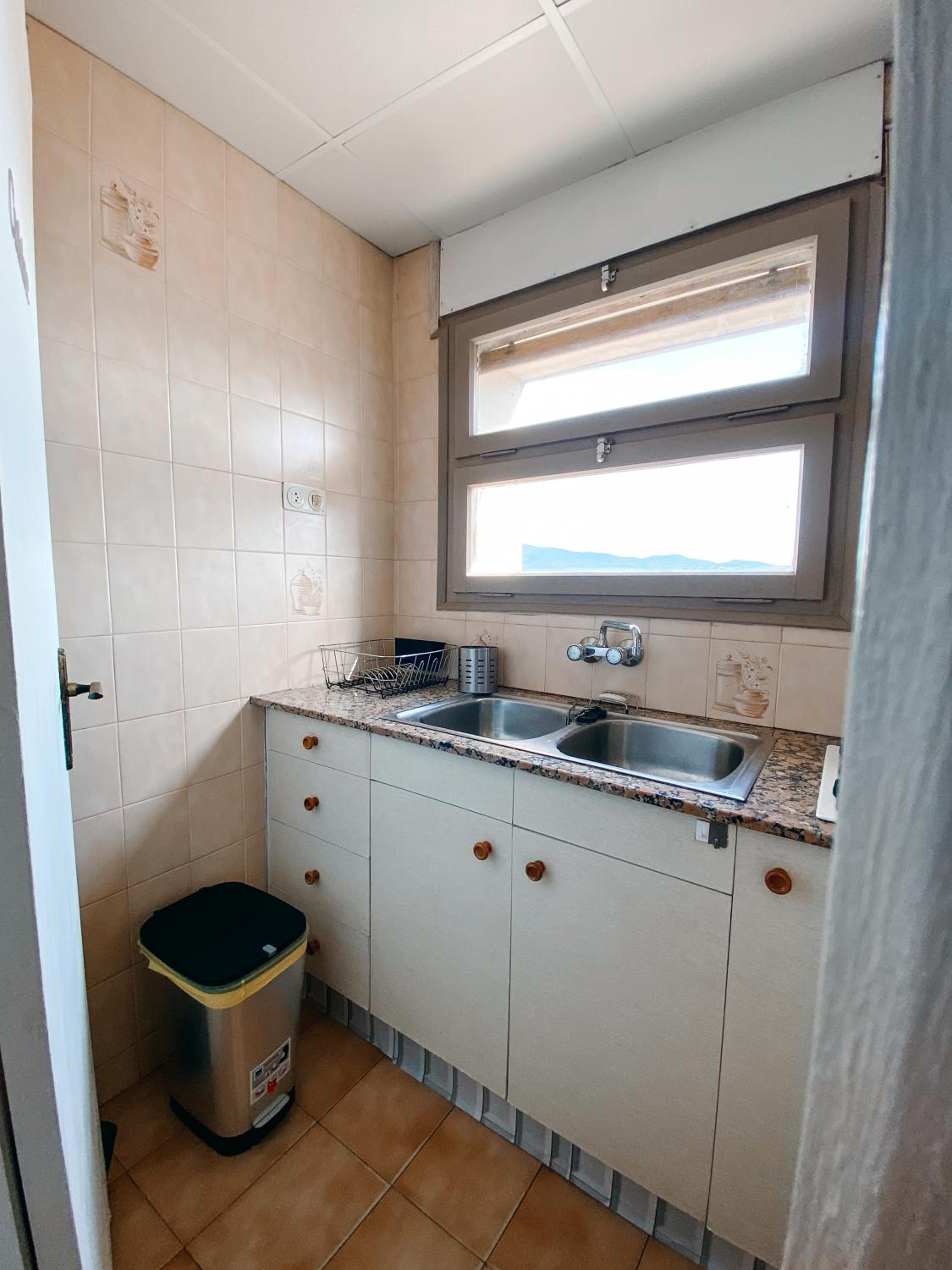 Apartamento en Torre Valentina con vista al mar