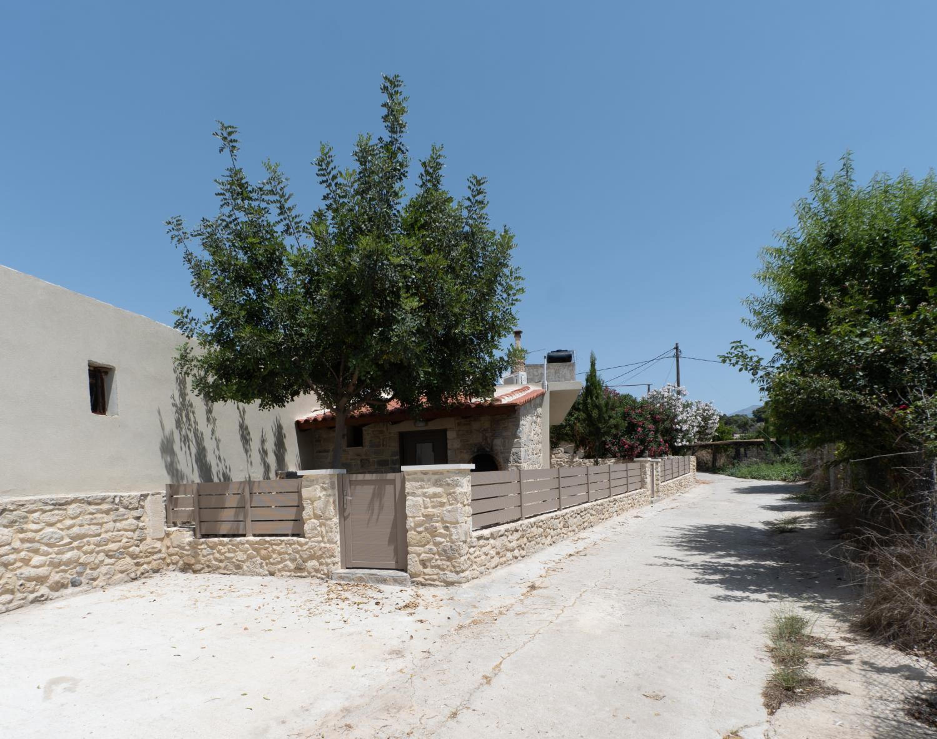 Faistos Cottage