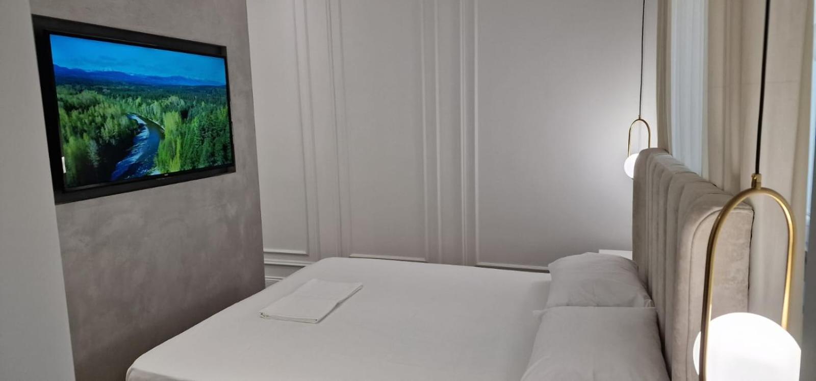Heart of Tirana Apartment