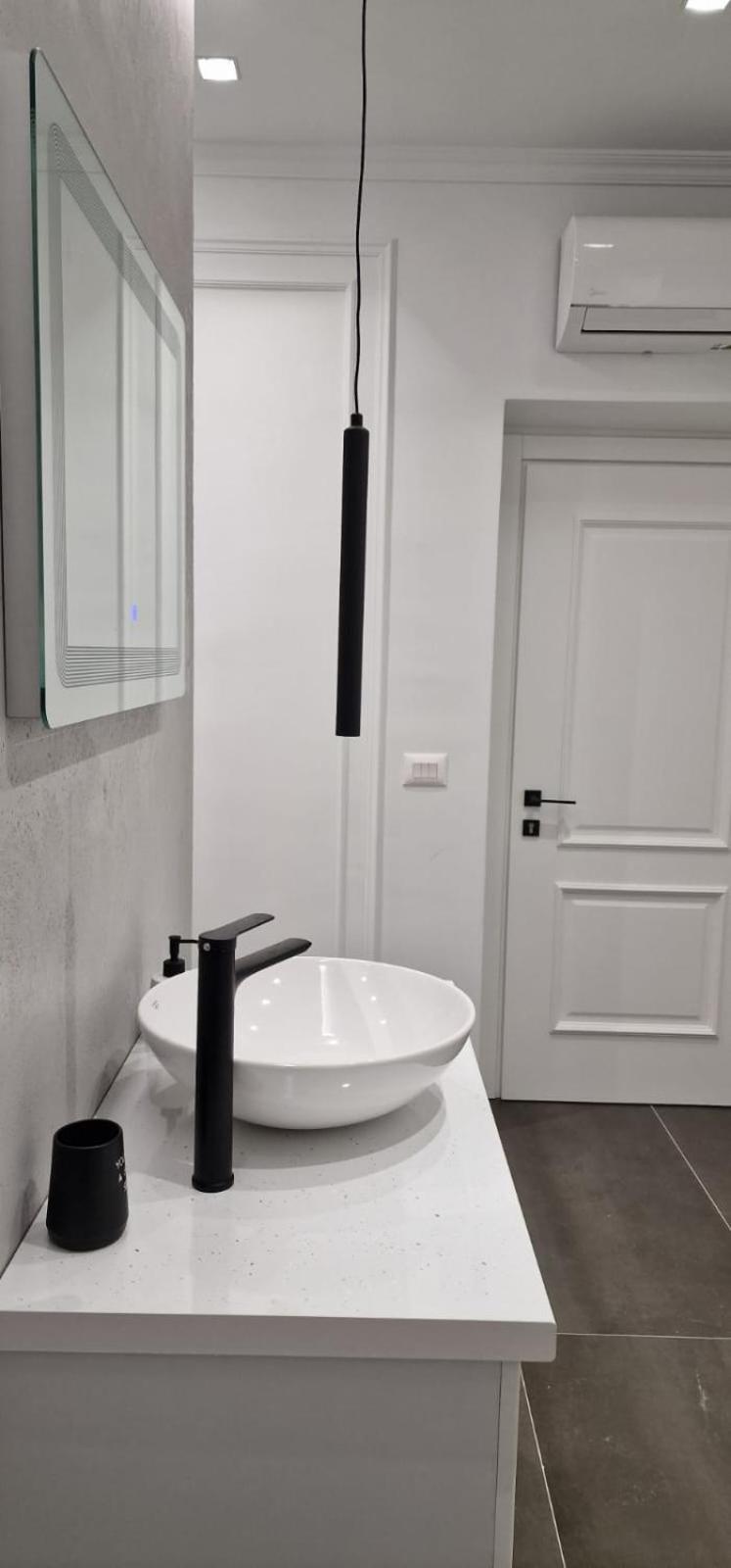 Heart of Tirana Apartment