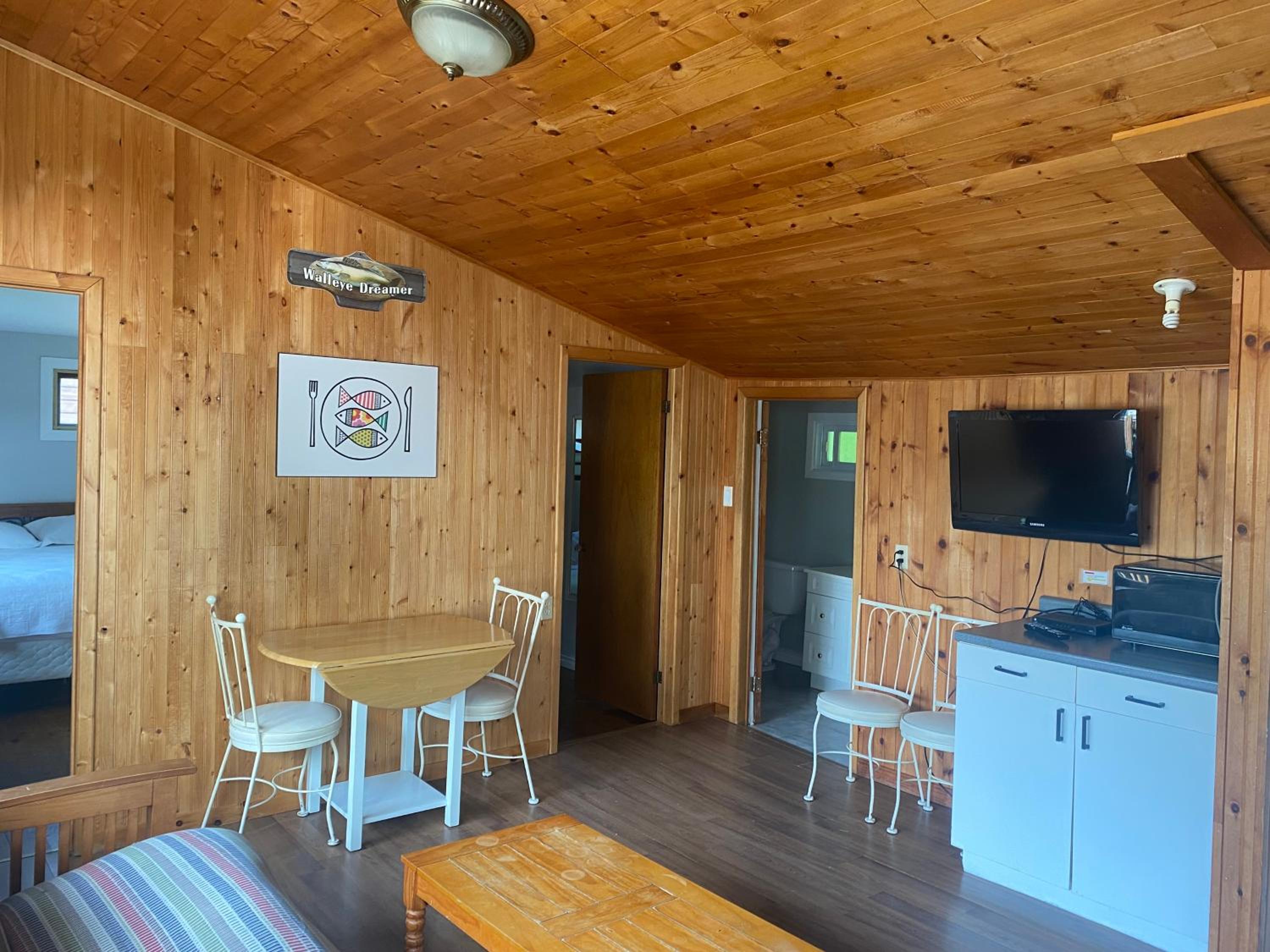Merland Park Cottages and Motel