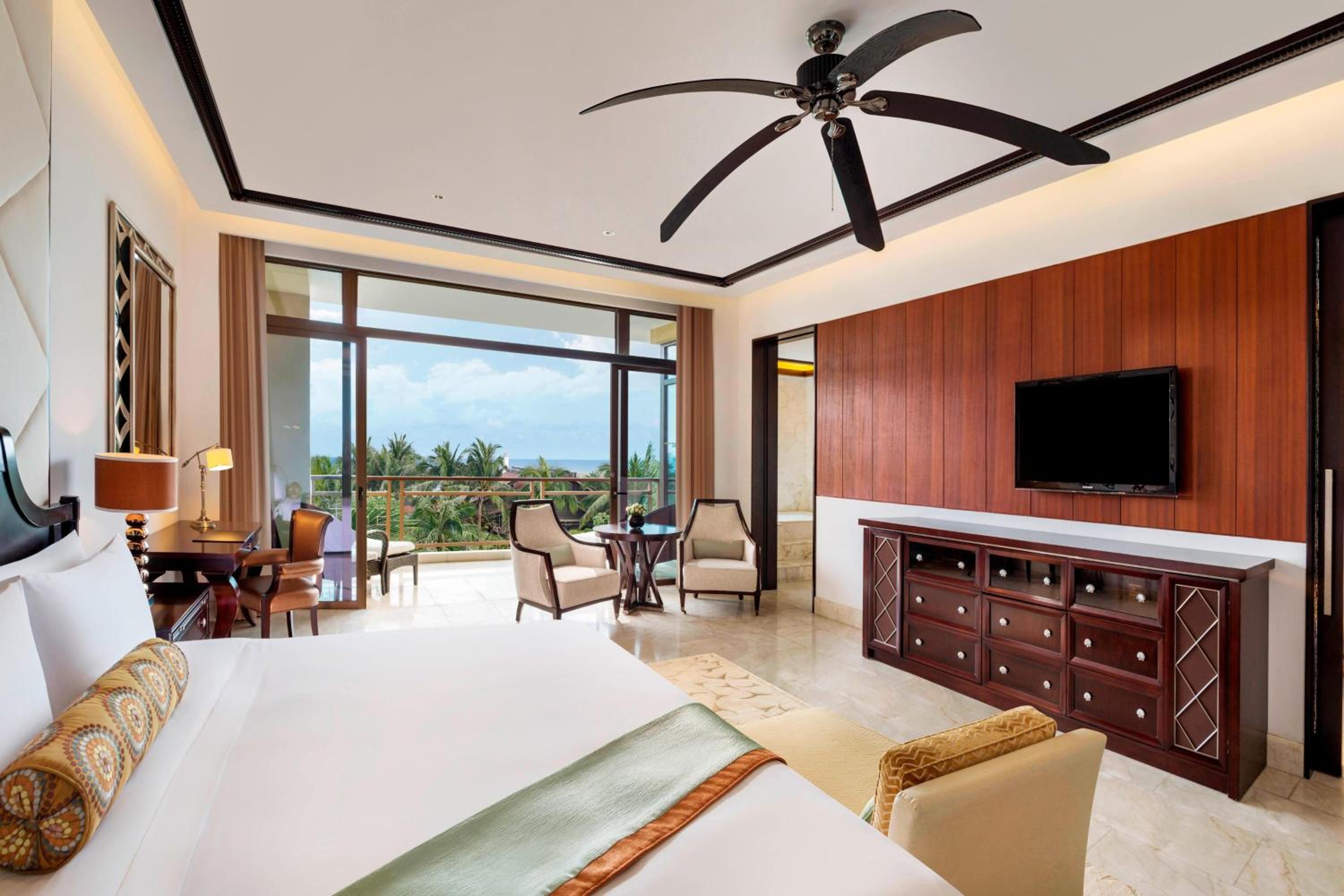 The St. Regis Sanya Yalong Bay Resort