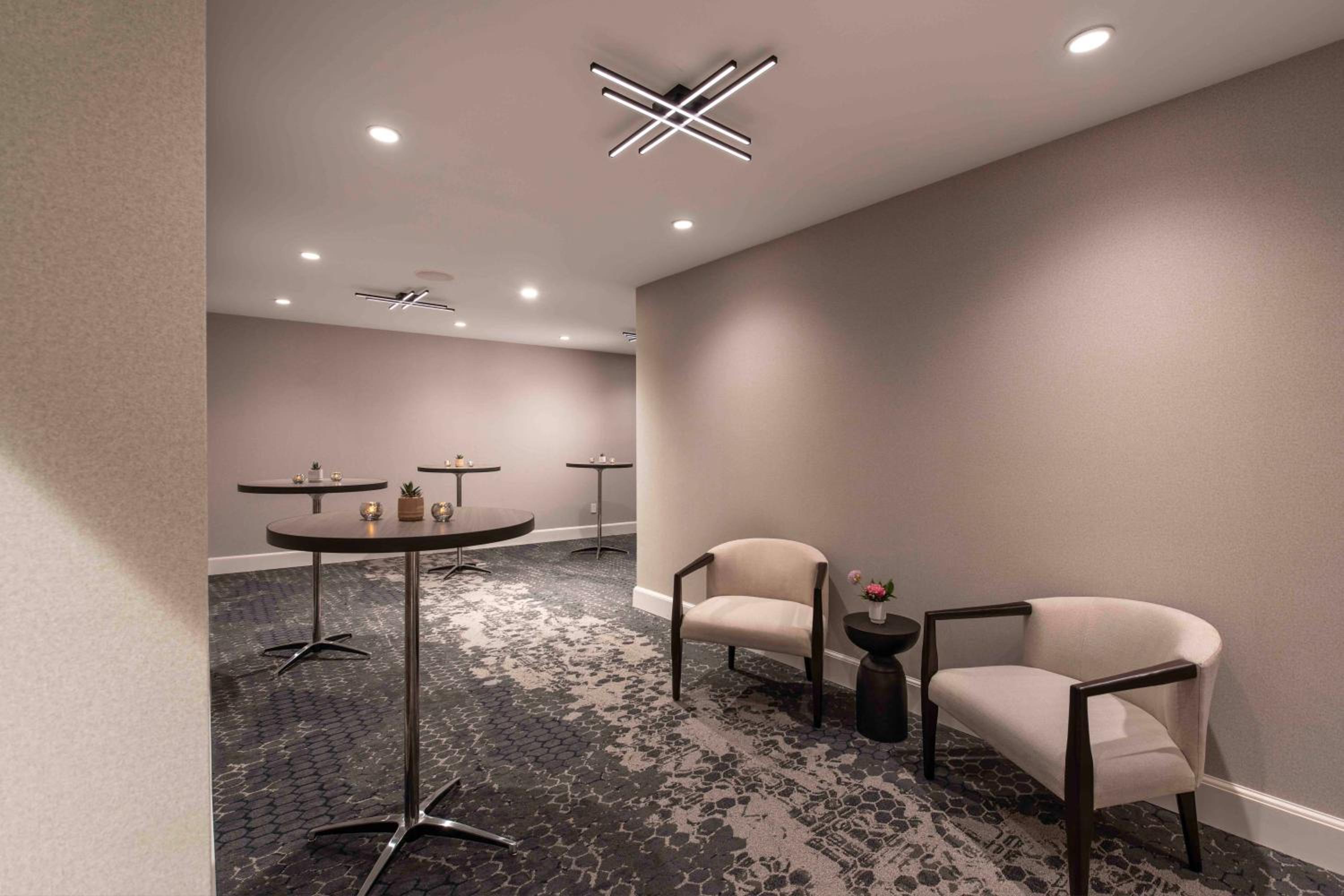 Portland Vacations - Portland Harbor Hotel - Property Image 4