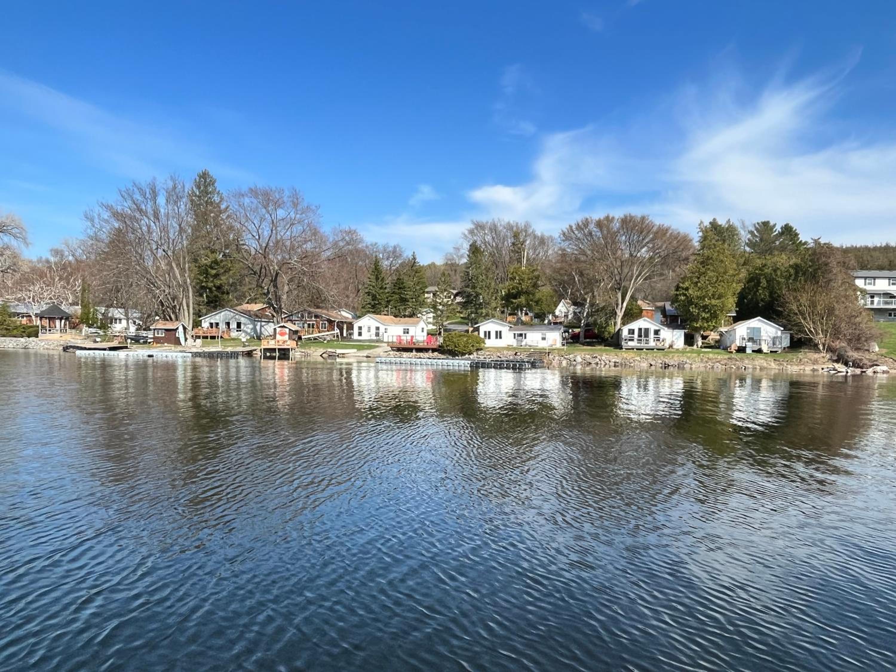 Merland Park Cottages and Motel